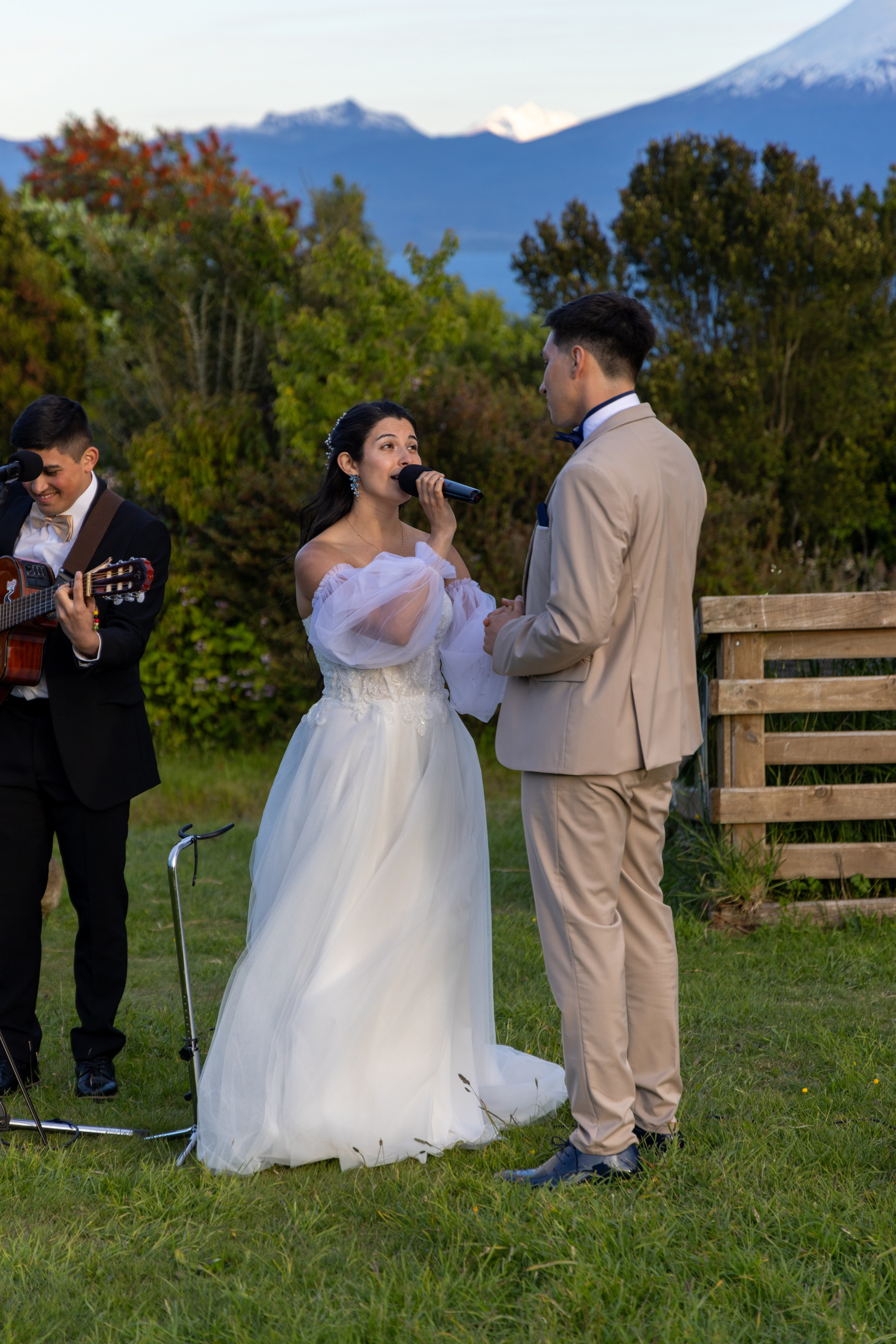 Carol & Ivo. Dinka & Emilio - El arte de preservar lo que no se repite