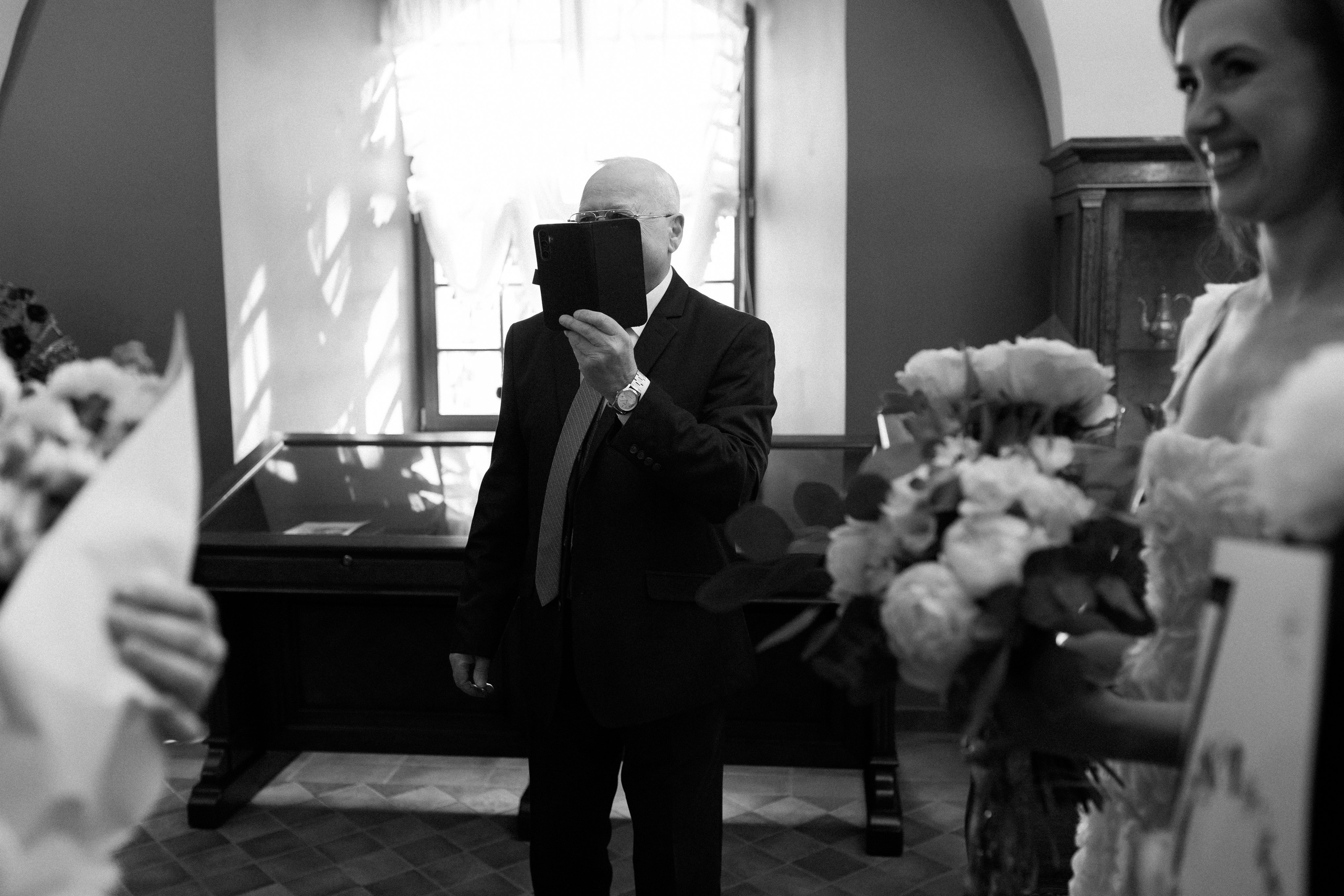 Monika ir Vytautas — miestu alsuojanti trumpa jaunųjų fotosesija Kaune