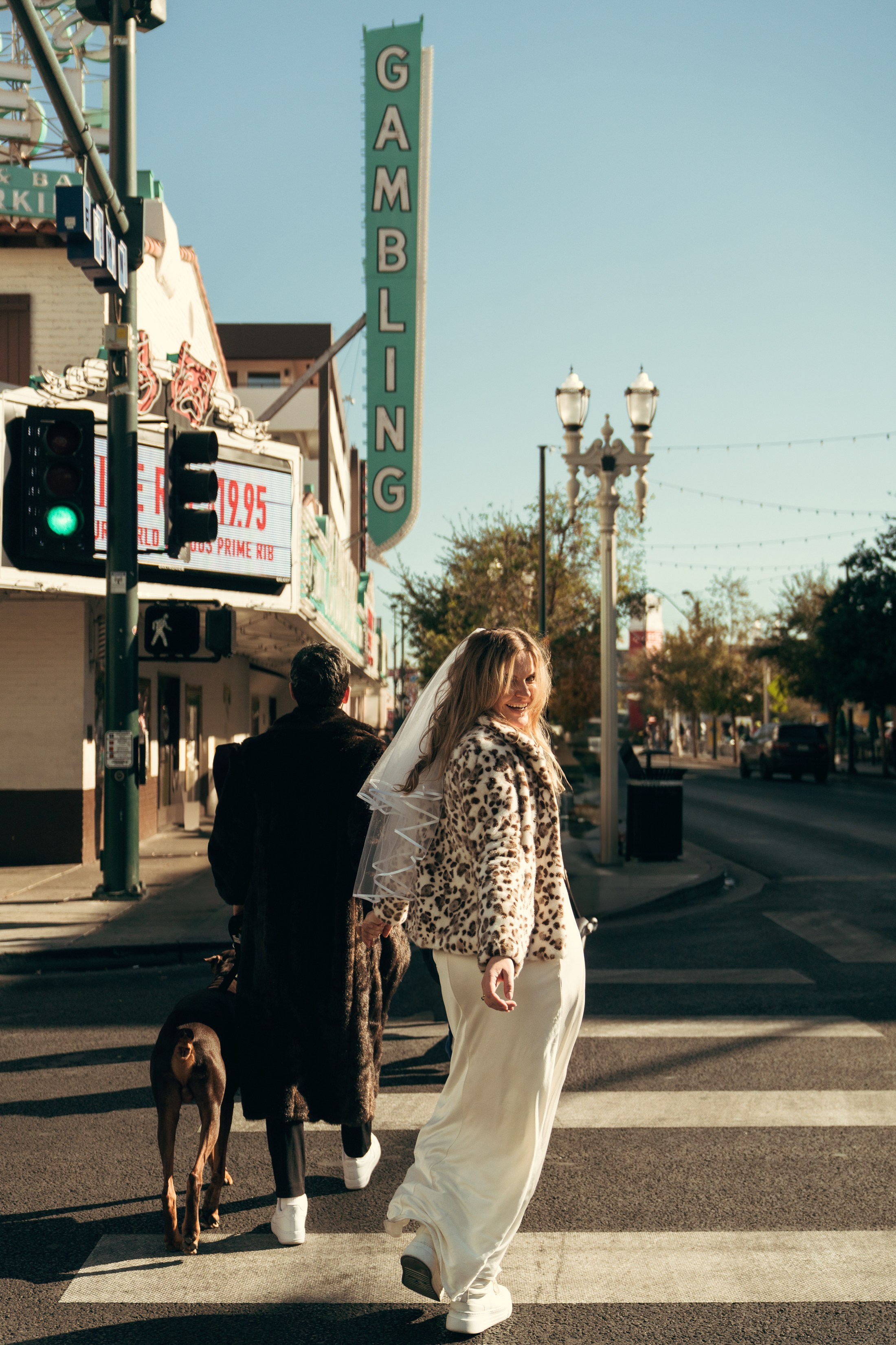 Lilya&Areg. Wedding & elopement photographer Viktoriya Kravtsov. Las Vegas