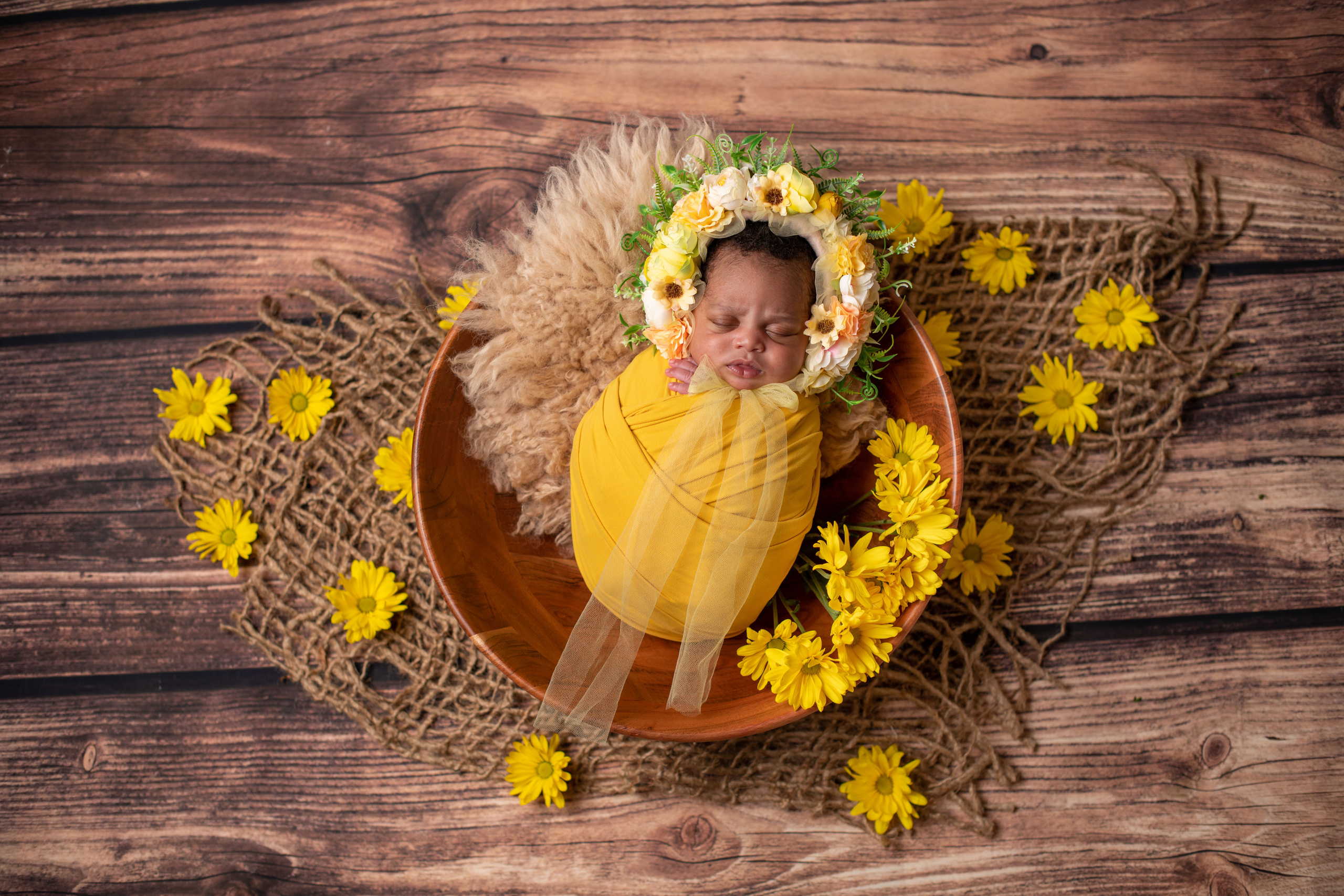 Newborn. Newborn photographer Sacramento