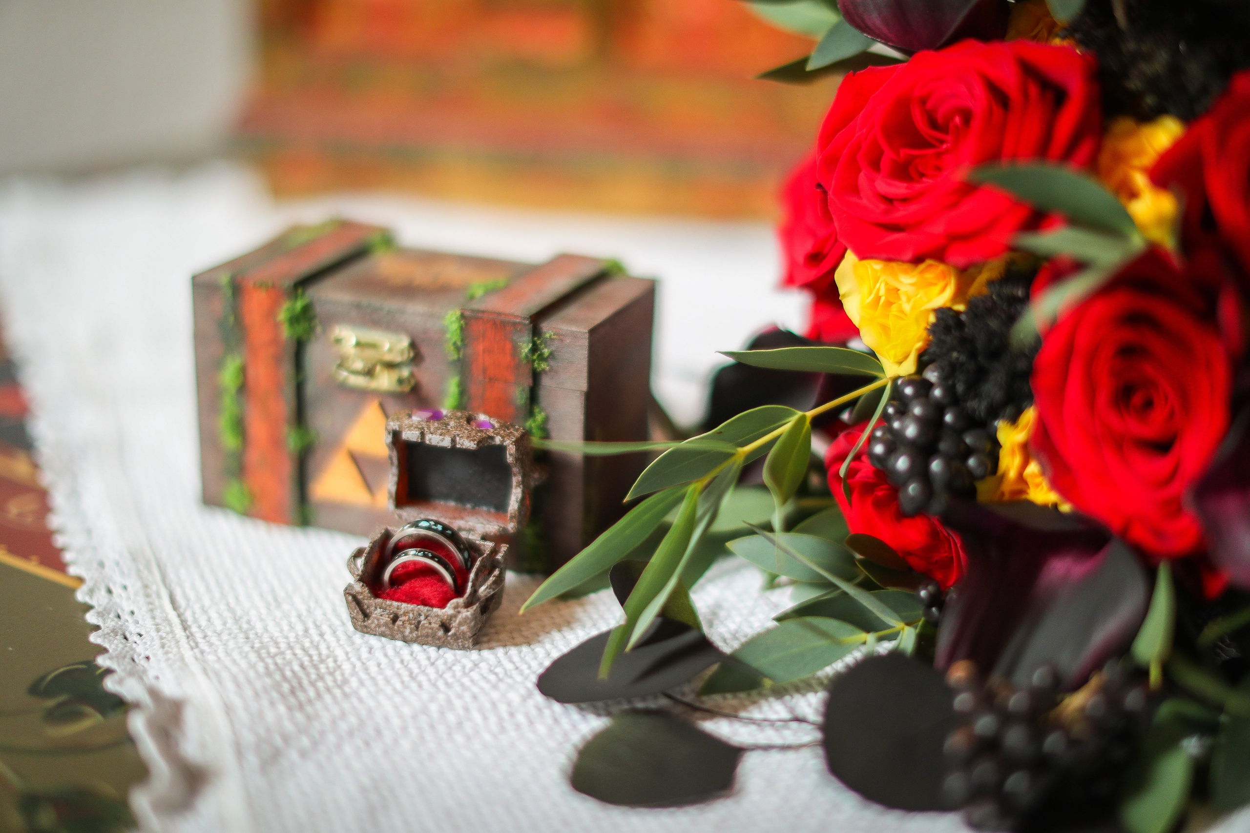 Orsi & Remus, eleganță în inima Transilvaniei. Rares Bucur is a professional wedding photographer based in Cluj-Napoca, Romania, specializing in wedding photography