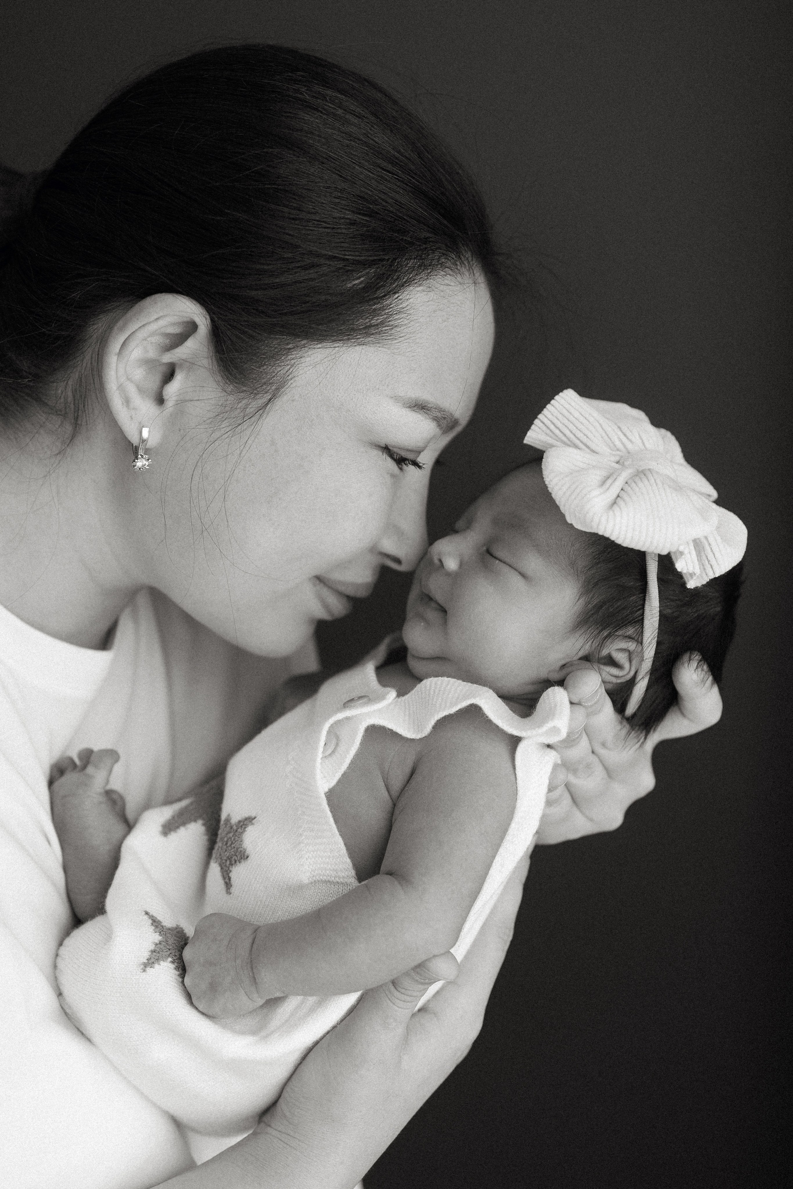 First family story. Фотограф родов, семей и новорожденных малышей в Дубае