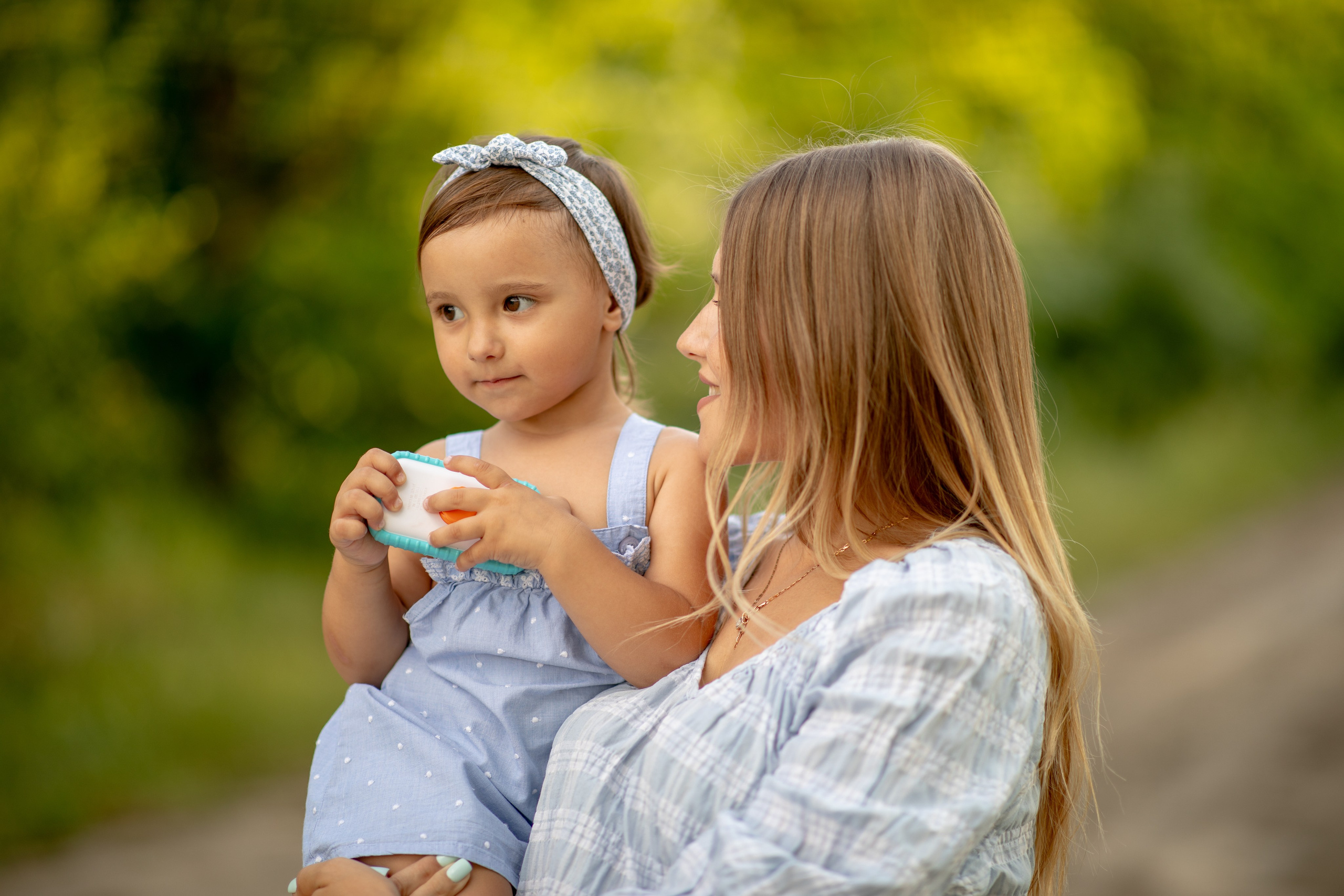 Family photo Maria si Elenica. N.D.photograph - fotograf de familie și portrete în Republica Moldova
