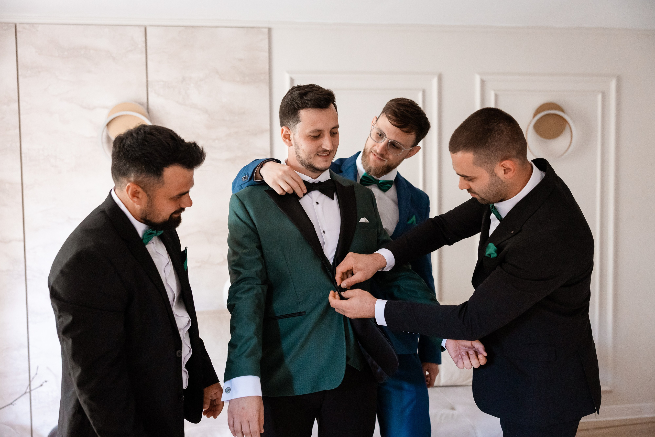 Adriana & Ionel. Home