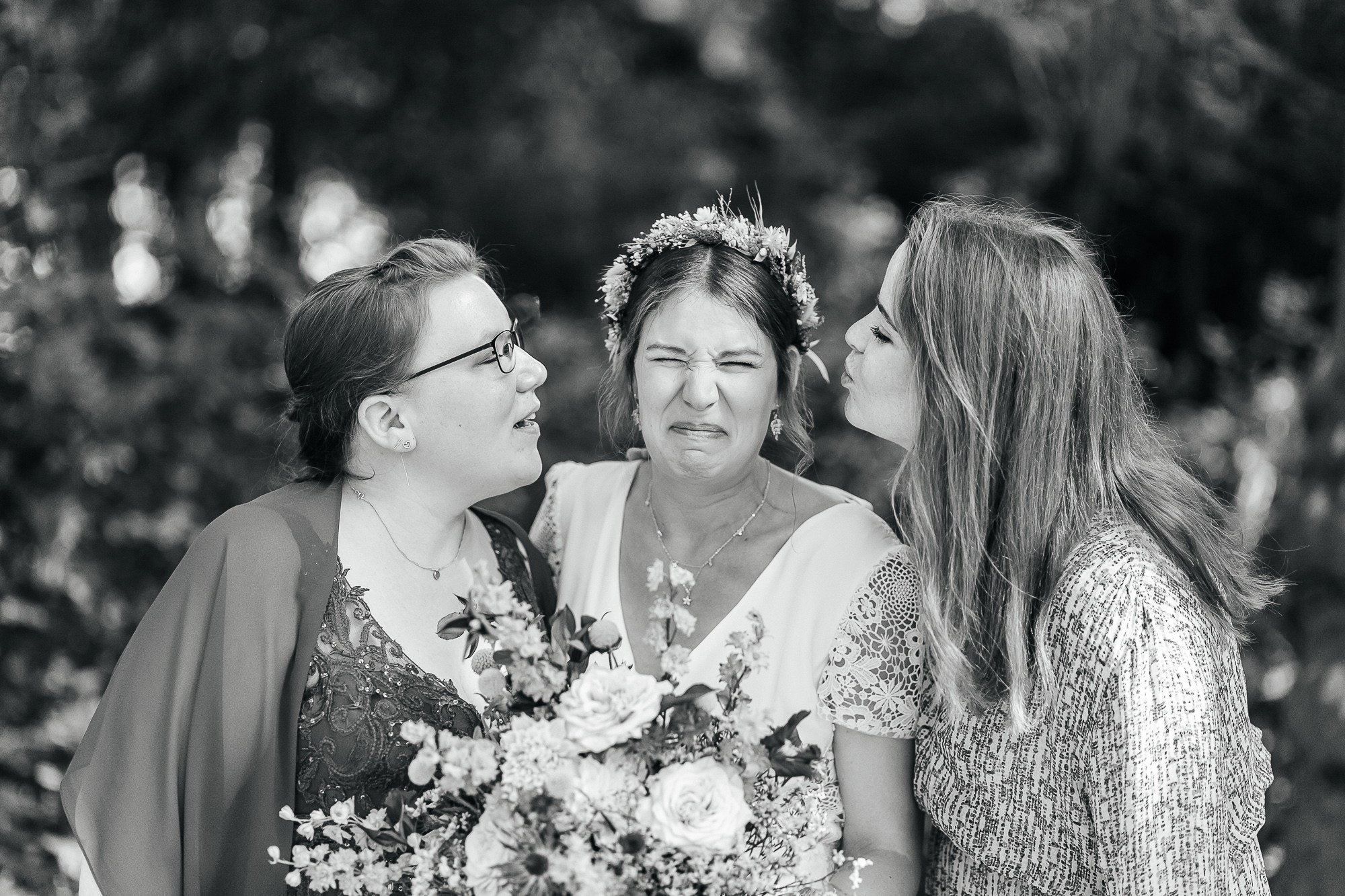 Magische Momente im Clärchens Ballhaus. Hochzeitsfotografie in Berlin Nataliia Schütze