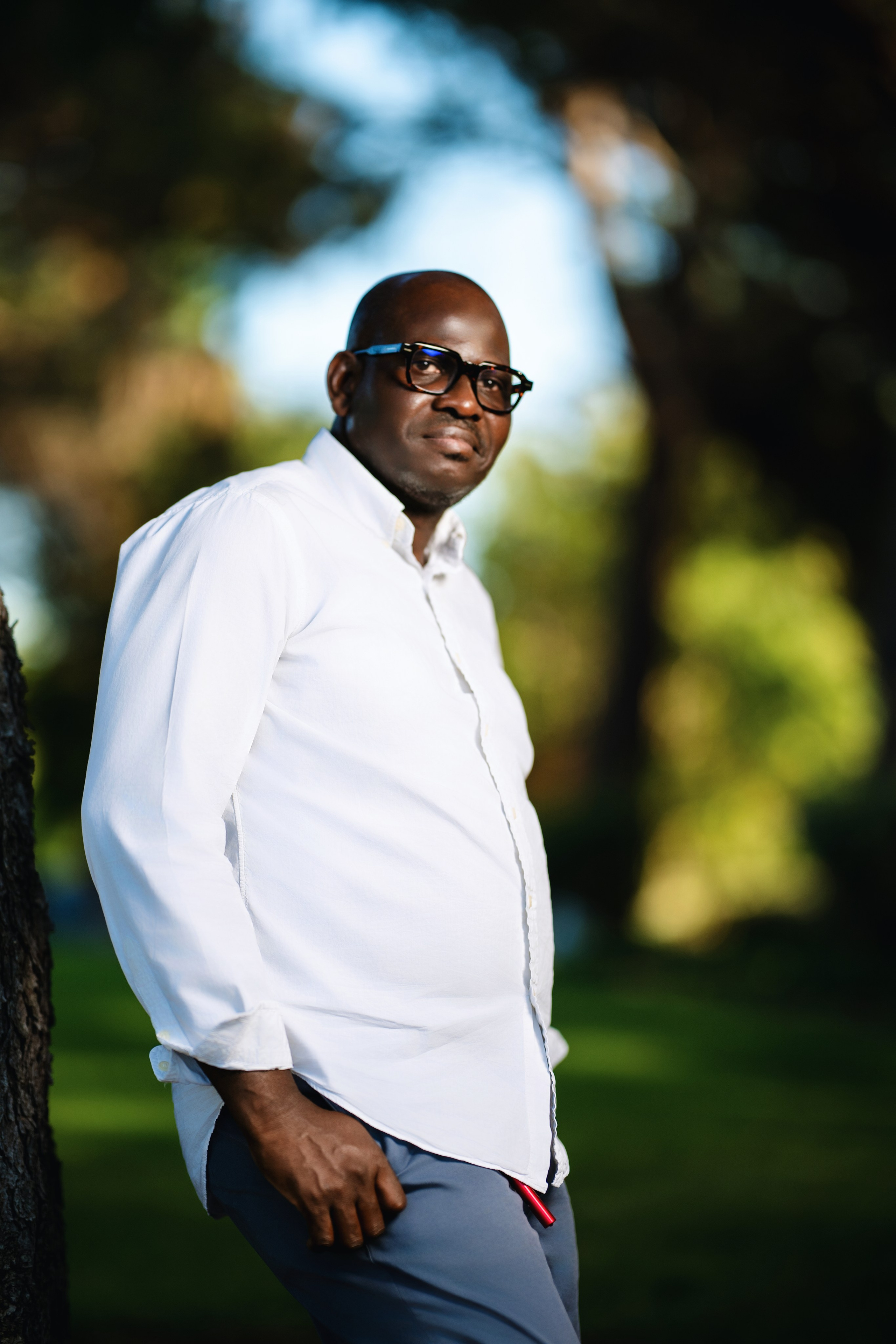 Outdoor Portraits. Www.jomcstudio.com