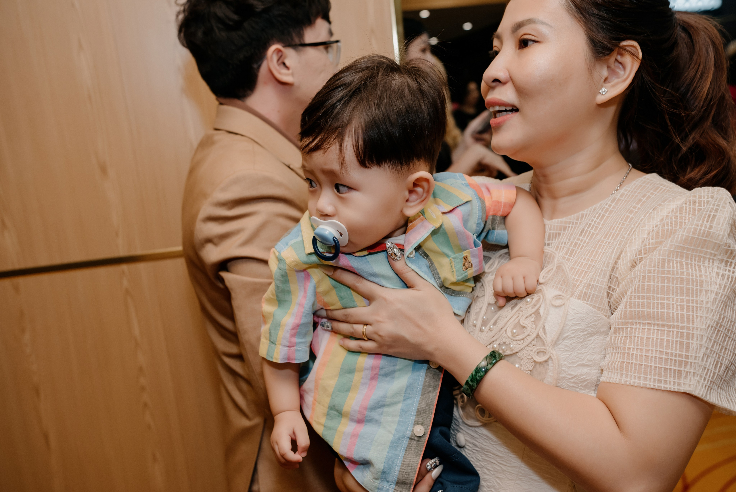 KHANG & QUYEN / Lavela Hotel. Saigon Wedding Present | Art Beyond Moments