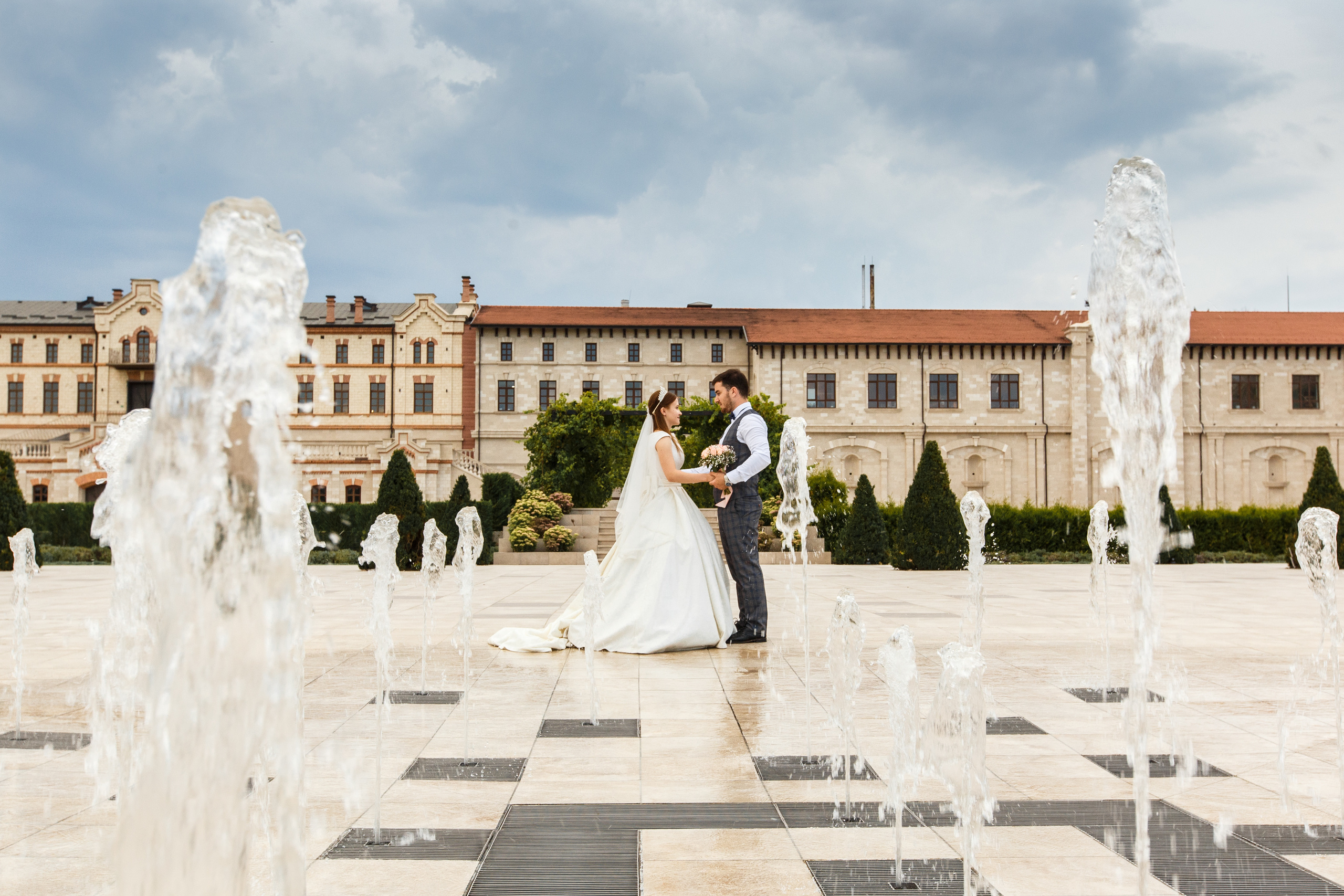 Denis & Nicoleta | Castel Mimi, Moldova. Dinumalancea.com — fotograf de nunta si familie. Moldova, Romania, UE