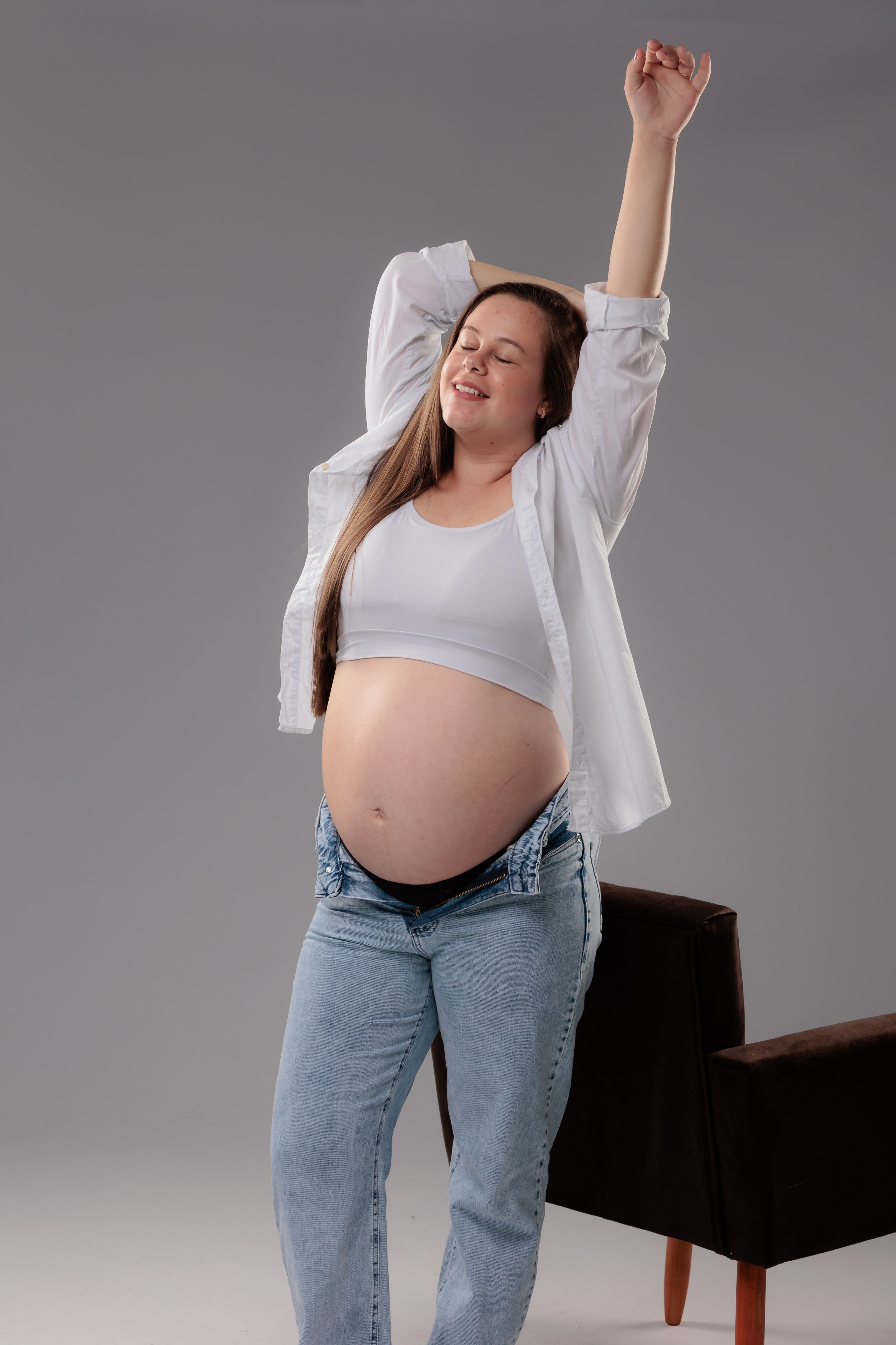Ensaio de gestante elegante em estúdio em Indaial Timbó e Blumenau