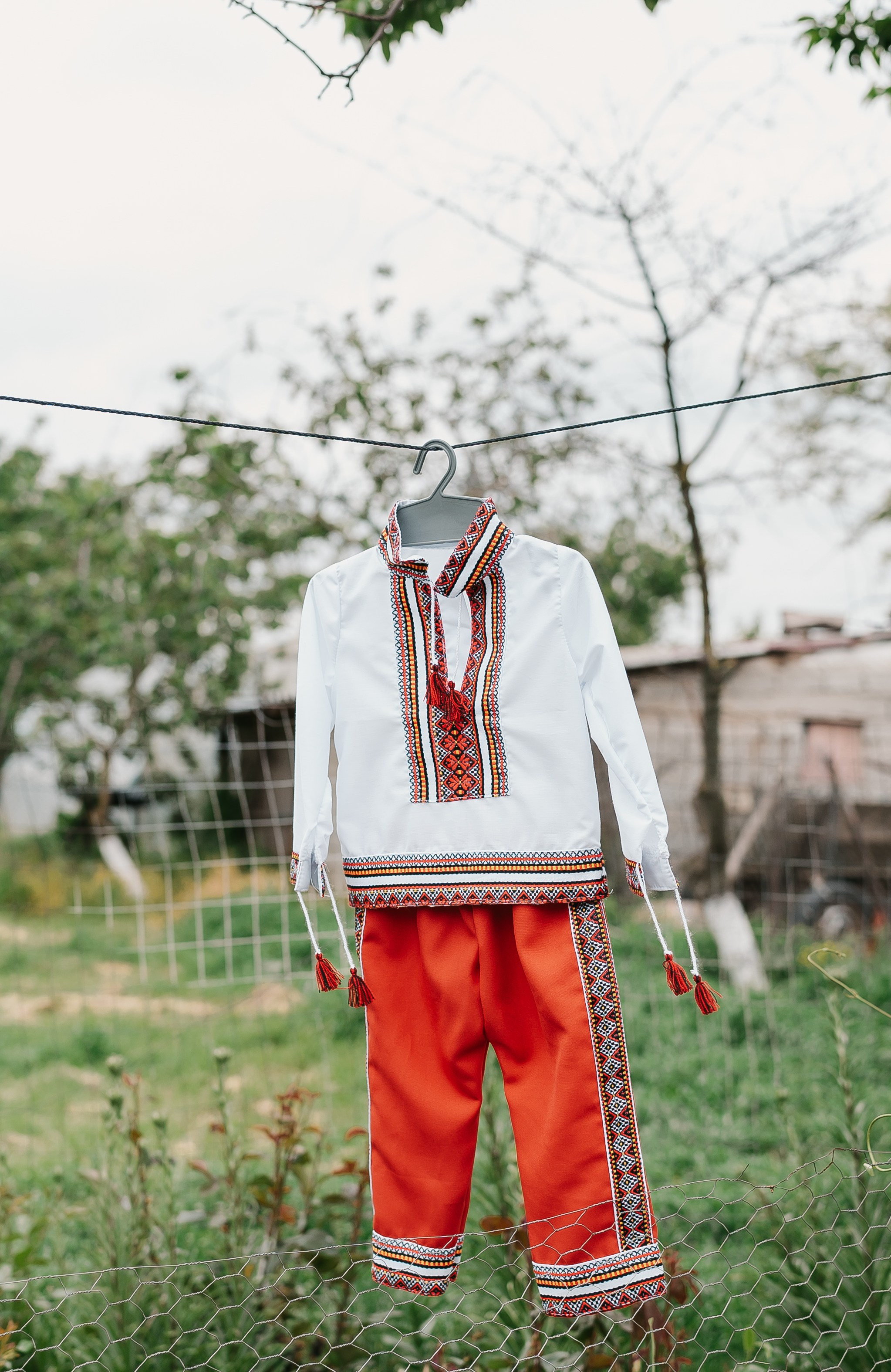 Lucas Andrei. Dara Lens | The art of remembering