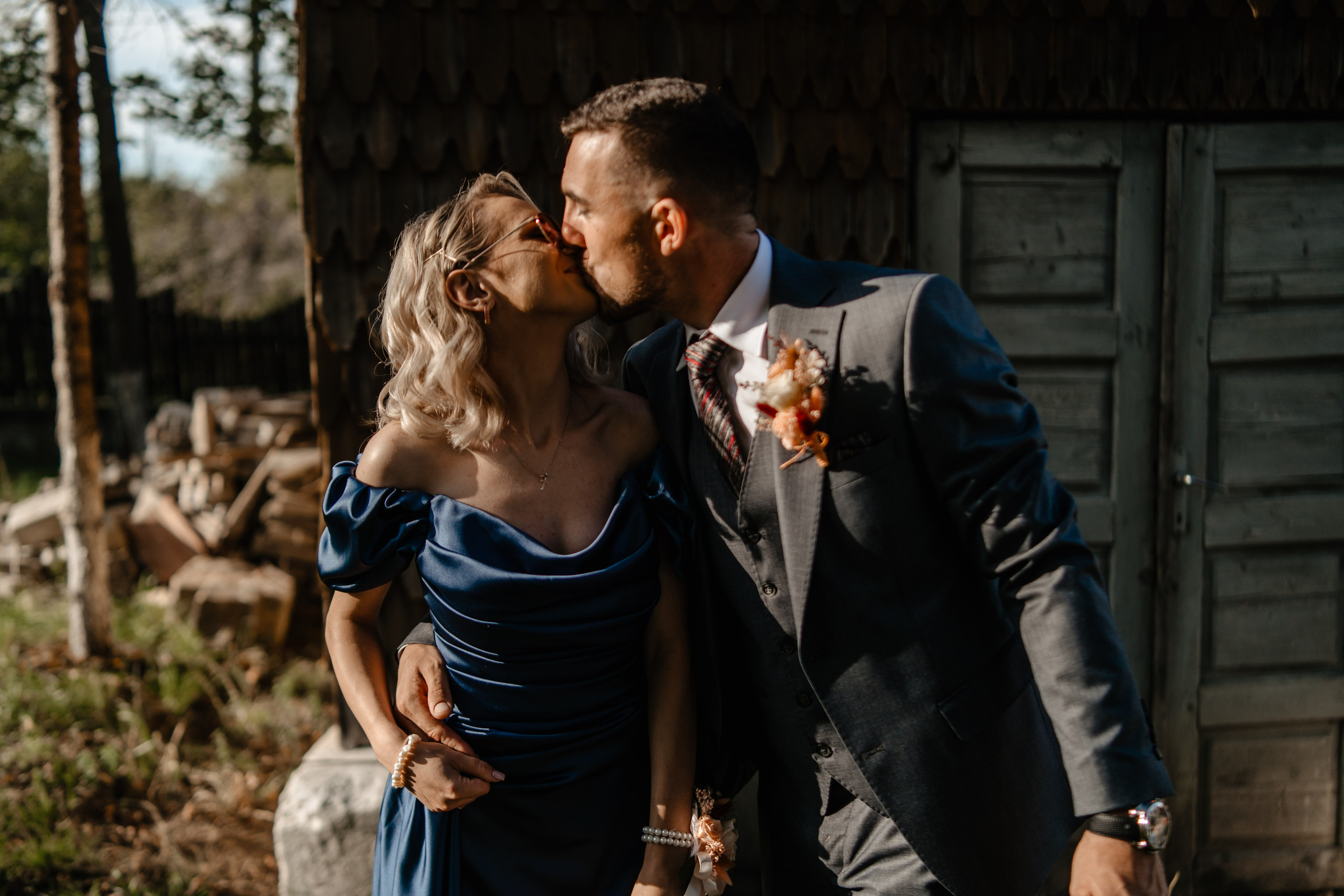 Robert si Mada. Foto-Video Nunta Iasi, Suceava, Bucuresti / Disponibilitate 2025 — 2026 — 2027