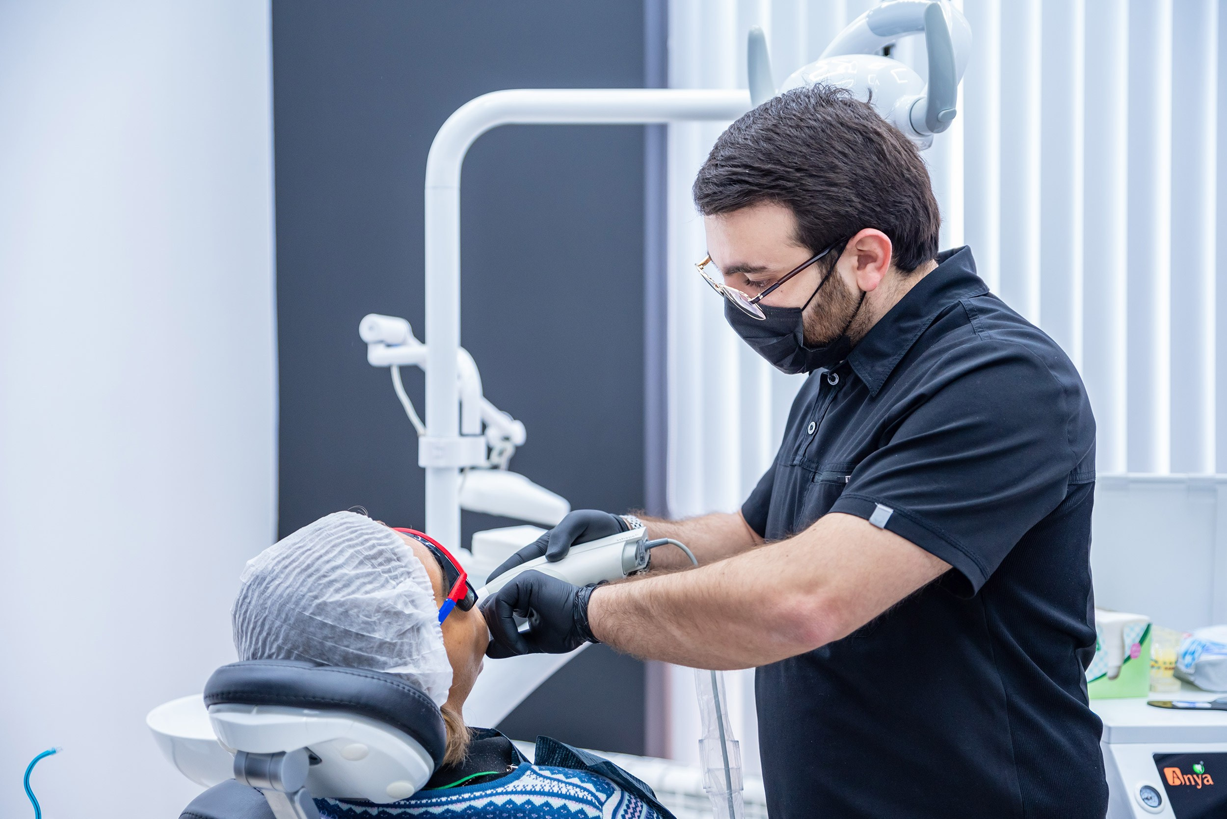 Фотосессия в Липецке для стоматологической клиники New-Dent