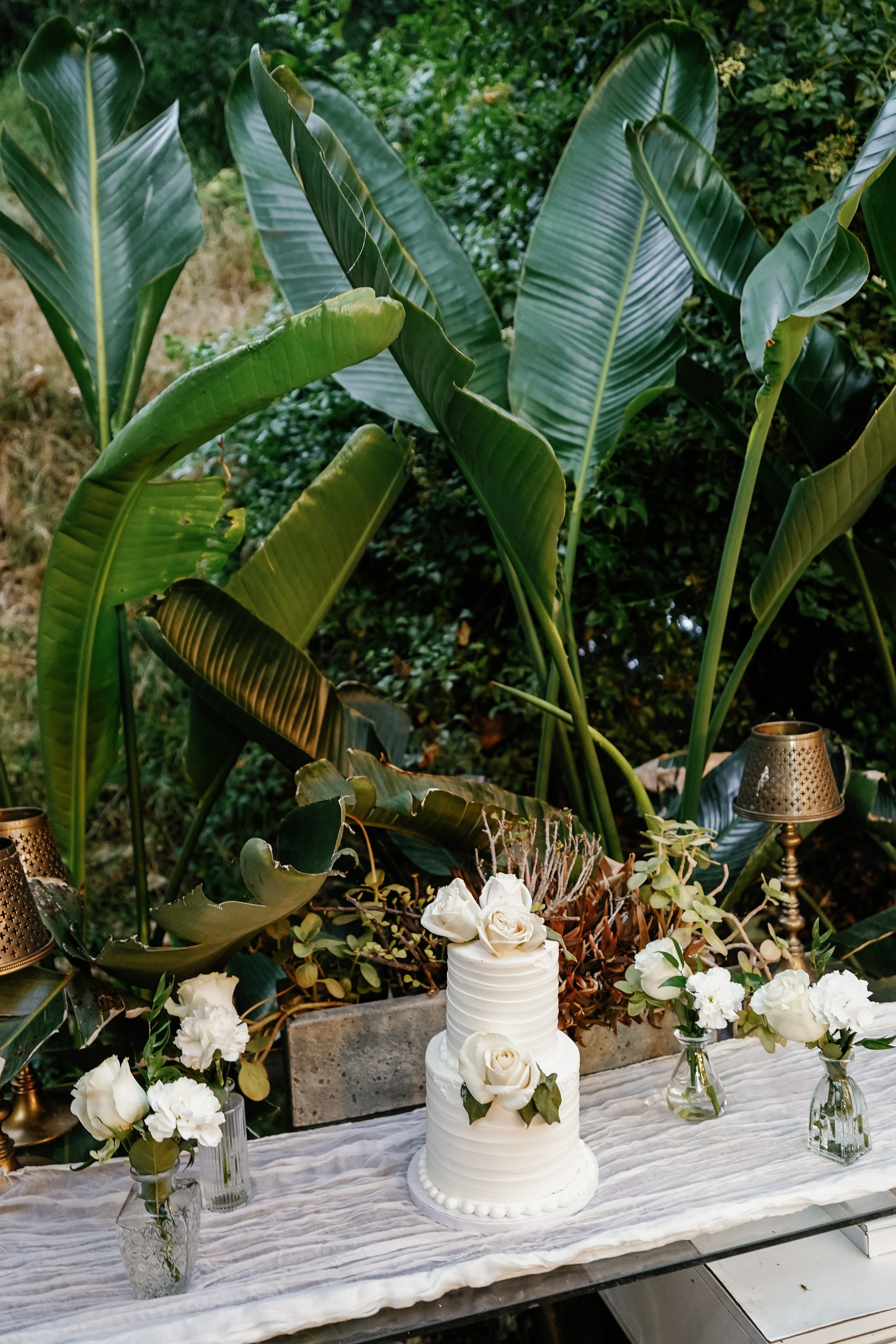 Wedding at the Hollywood Sign Venue, Los Angeles, California. Wedding Photography & Videography Team in California, Los Angeles, San Francisco, San Diego and Travel