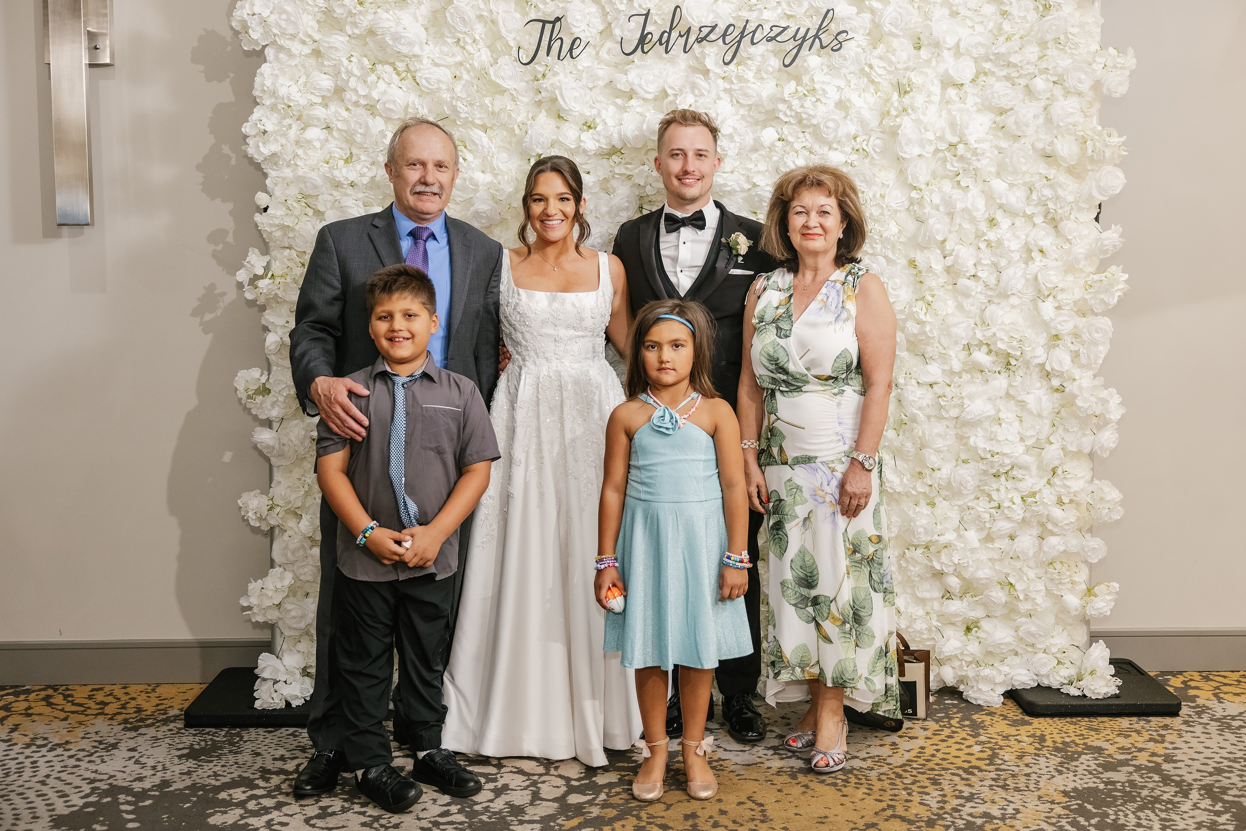 09.06.2025 Wedding. Wedding family event photographer in Chicago Nick Yushevich