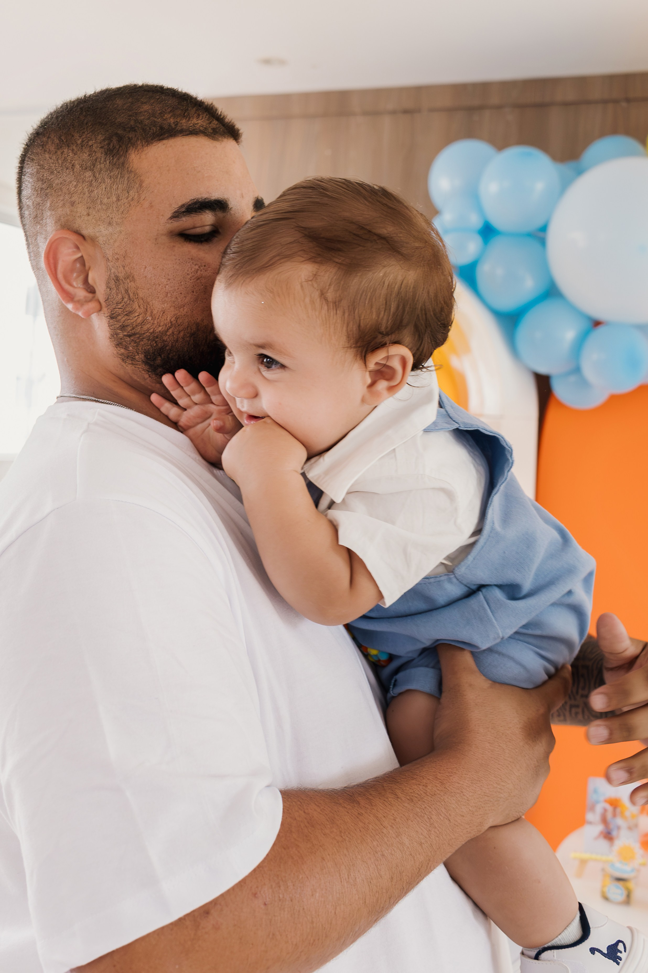 Aniversário infantil colorido, em Palhoça, Santa Catarina.