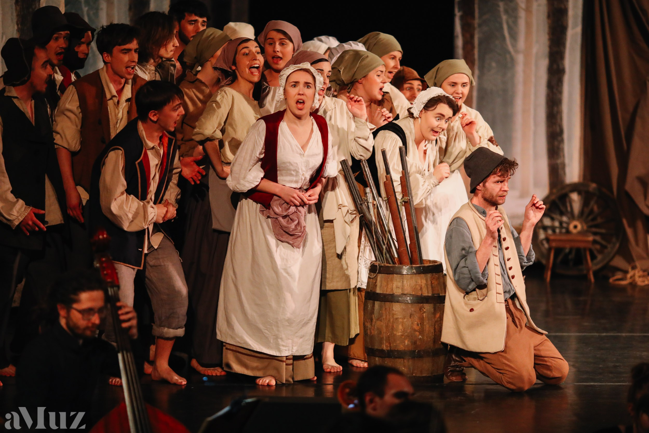 Opera Łąkowa. Fotograf Ślubny Warszawa - Sesje Biznesowe Rodzinne Eventy