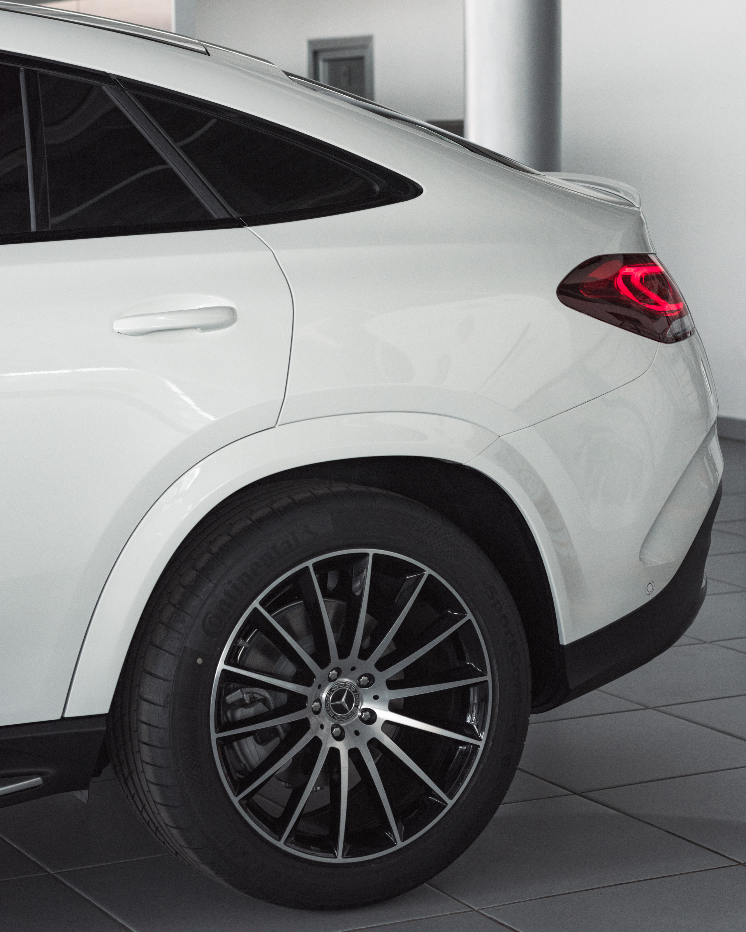 Autosaloni. Жуков Студио