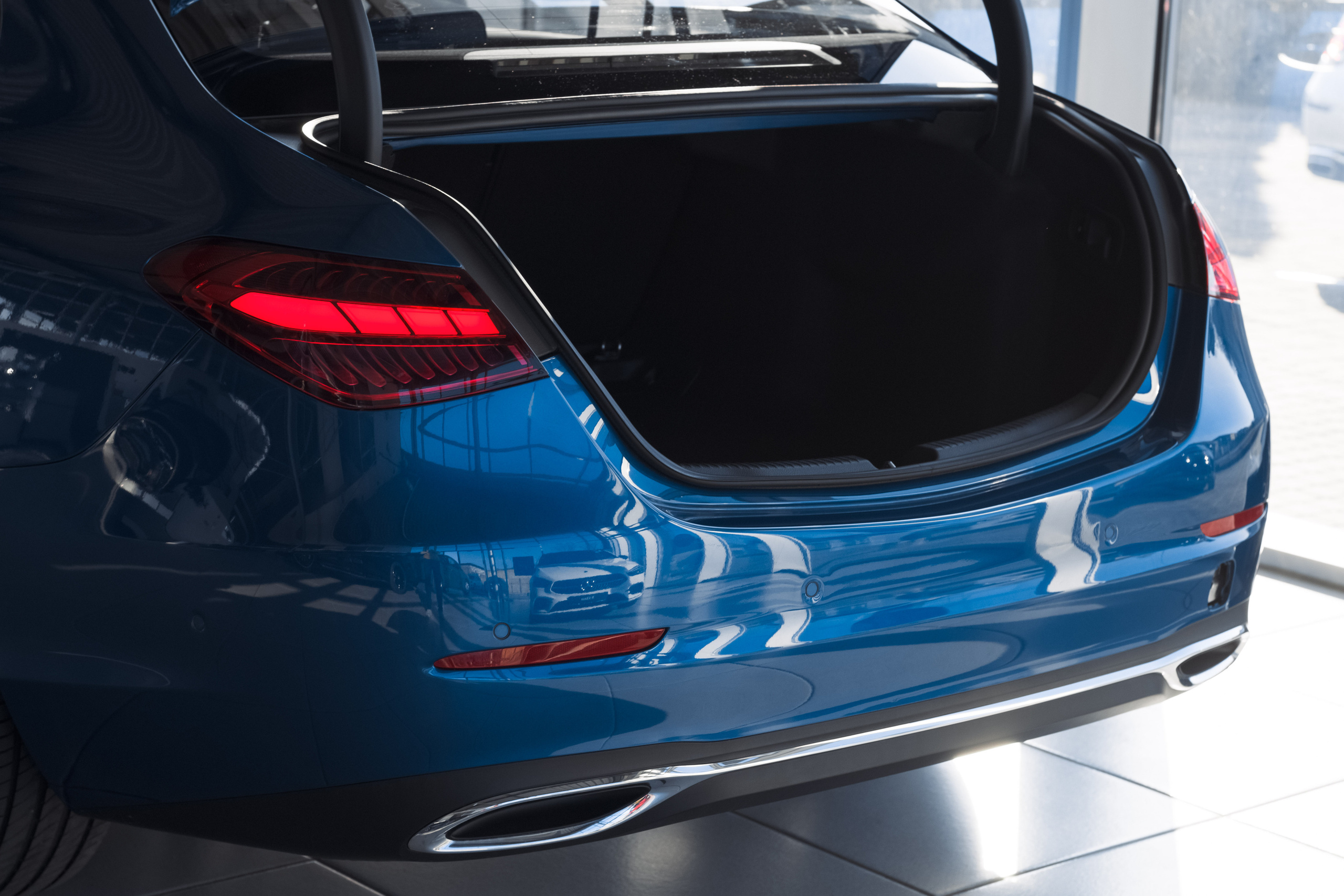 Autosaloni. Жуков Студио