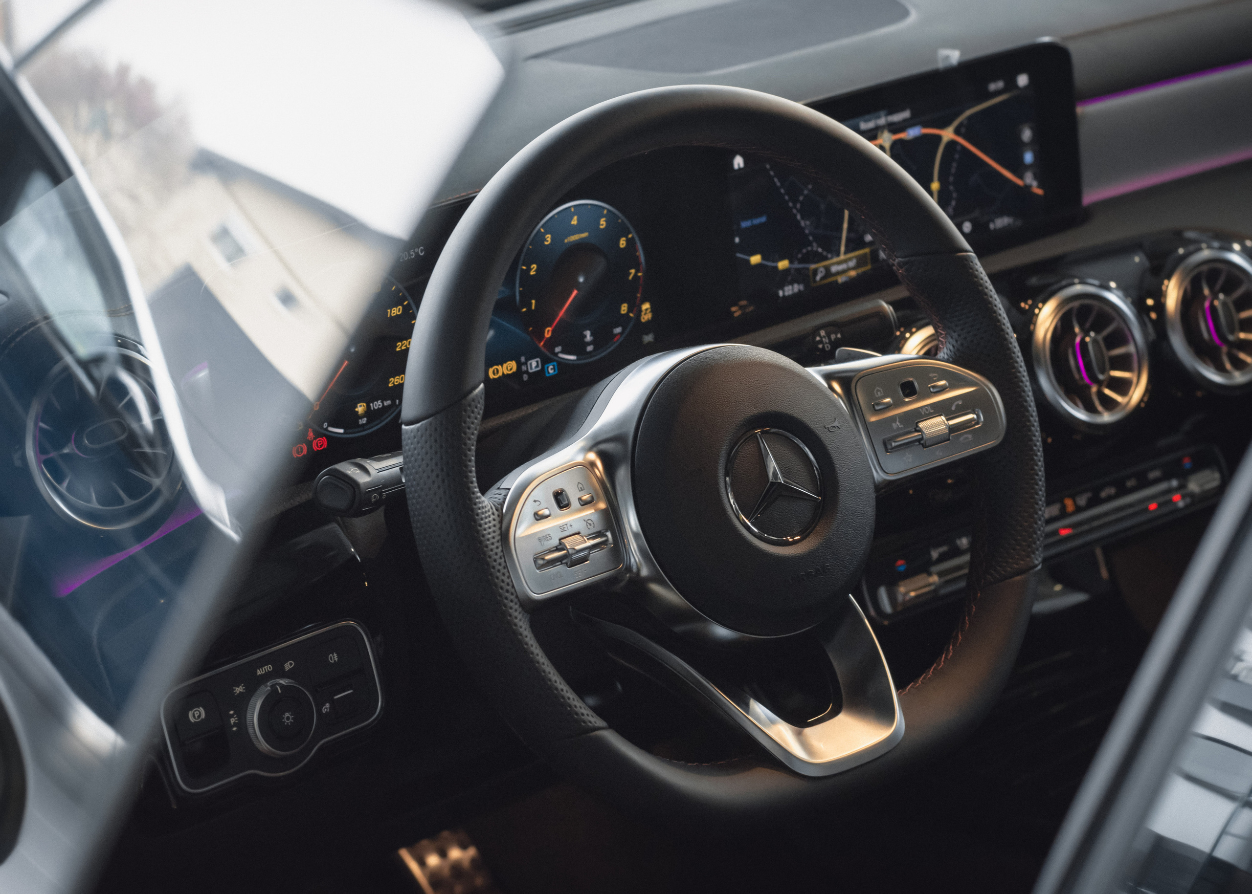 Autosaloni. Жуков Студио