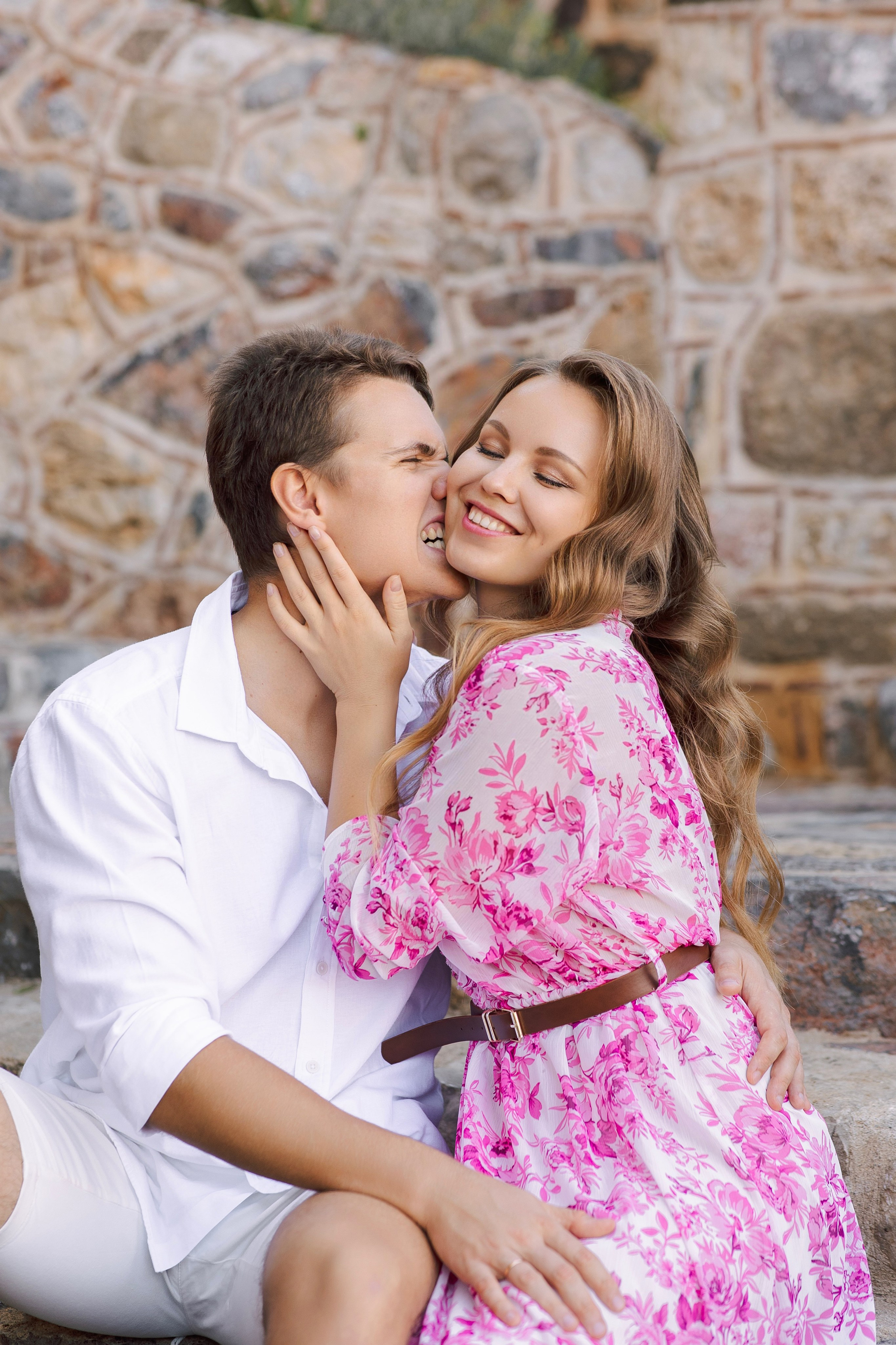 Family Walk in Alanya Old City | Colourful Streets Photoshoot. Professional Photographer in Alanya, Side, Belek, Antalya. Turkiye