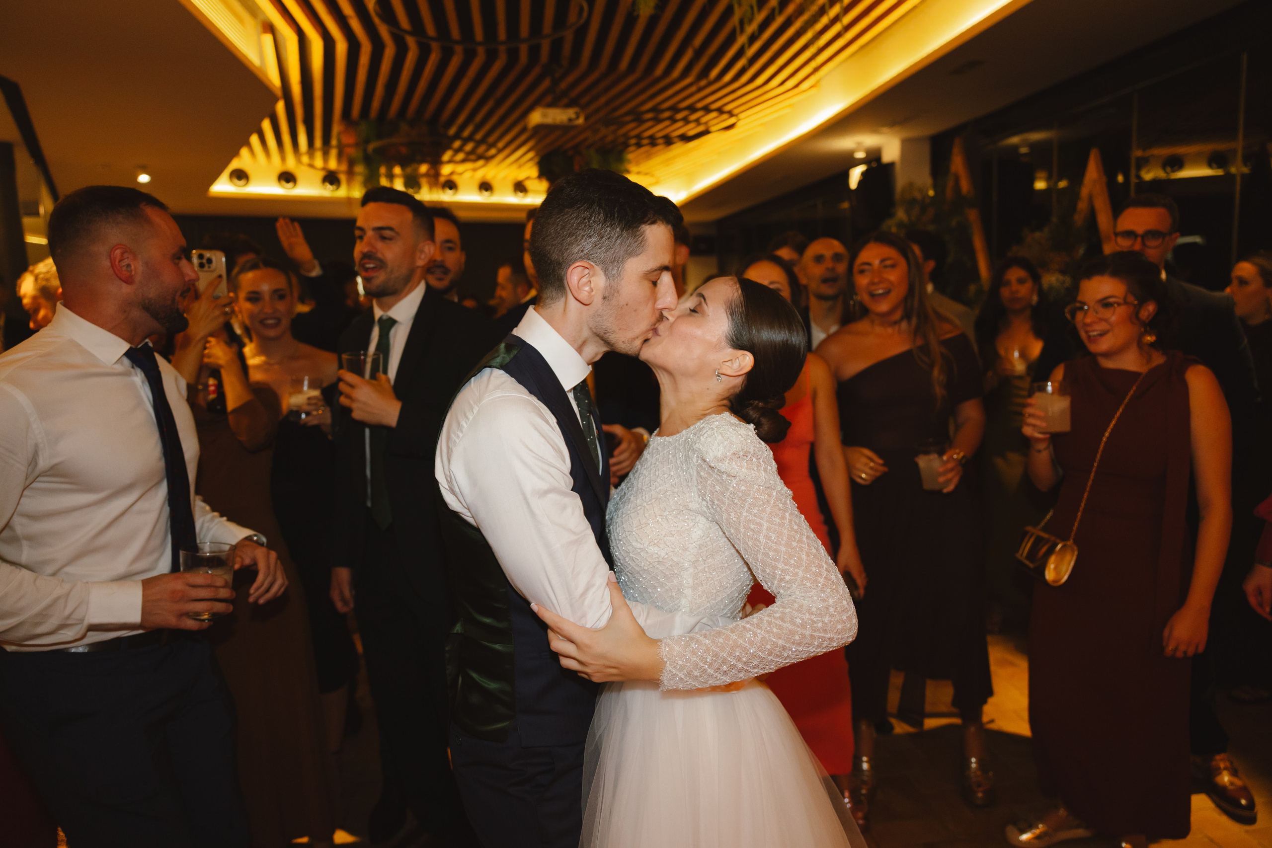 EVA & GUILLE. Fotógrafo y Videografo de bodas y eventos