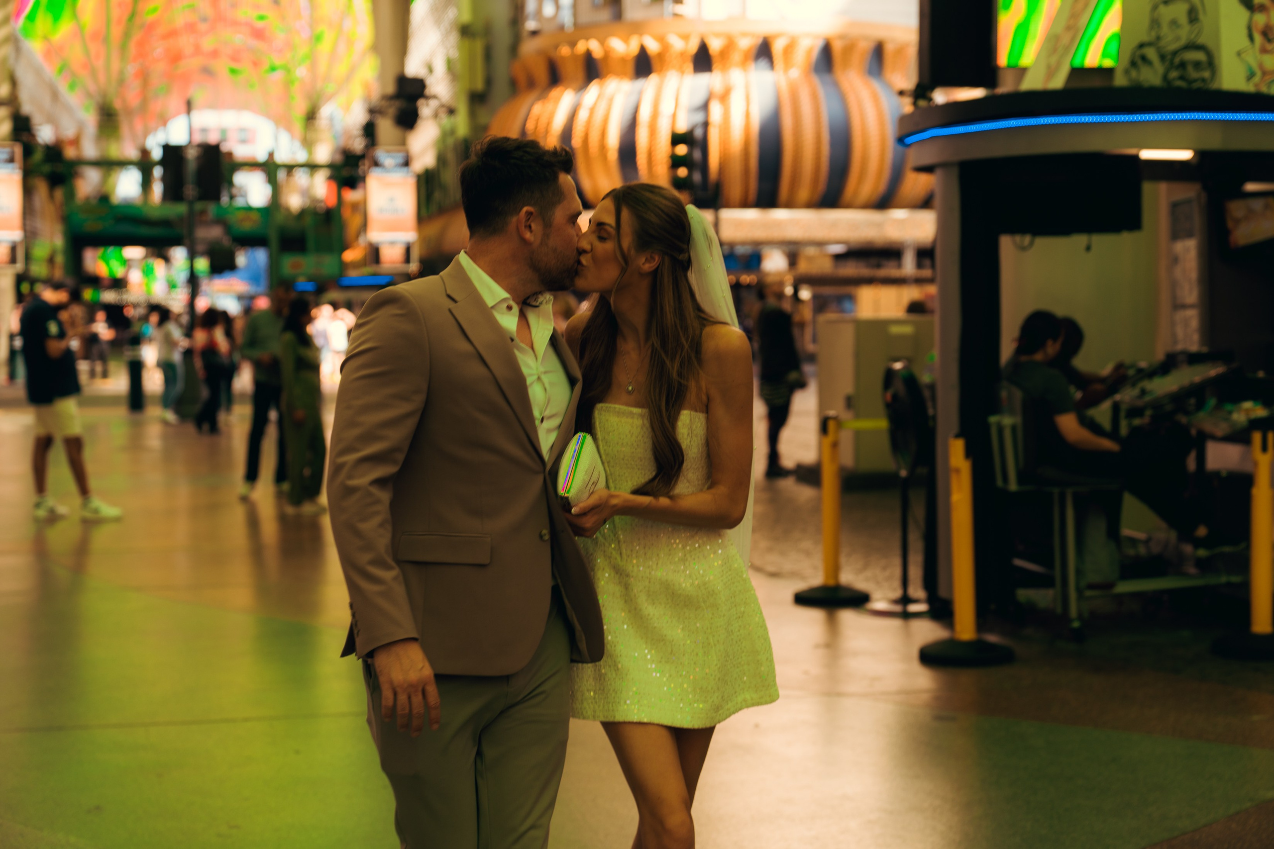 Chelsea&Craig. 9.3.24. Wedding & elopement photographer Viktoriya Kravtsov. Las Vegas