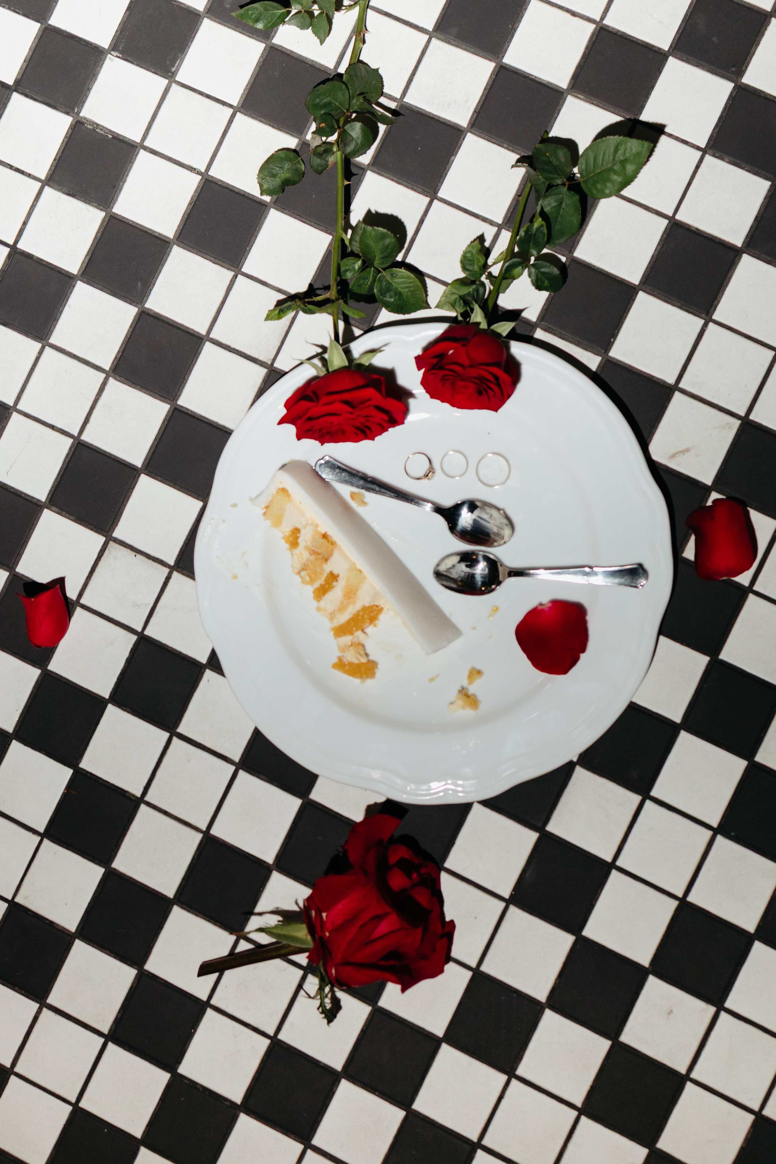 PORTFOLIO. Wedding Photographer Editorial Storytelling Cluj, Romania & Europe|Lore Photography