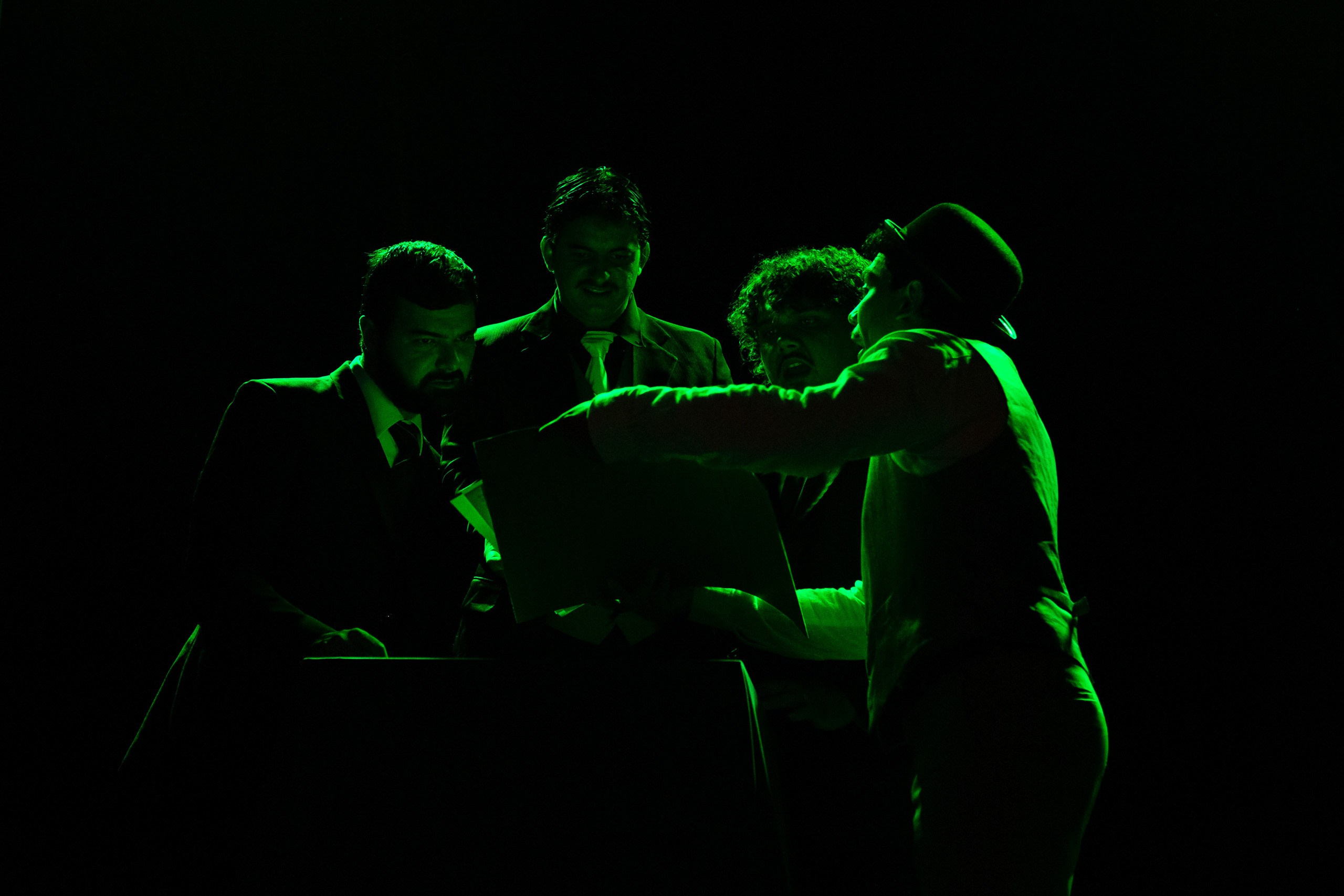 Espetáculo teatral O Alienista — Anchieta Arte Cênica