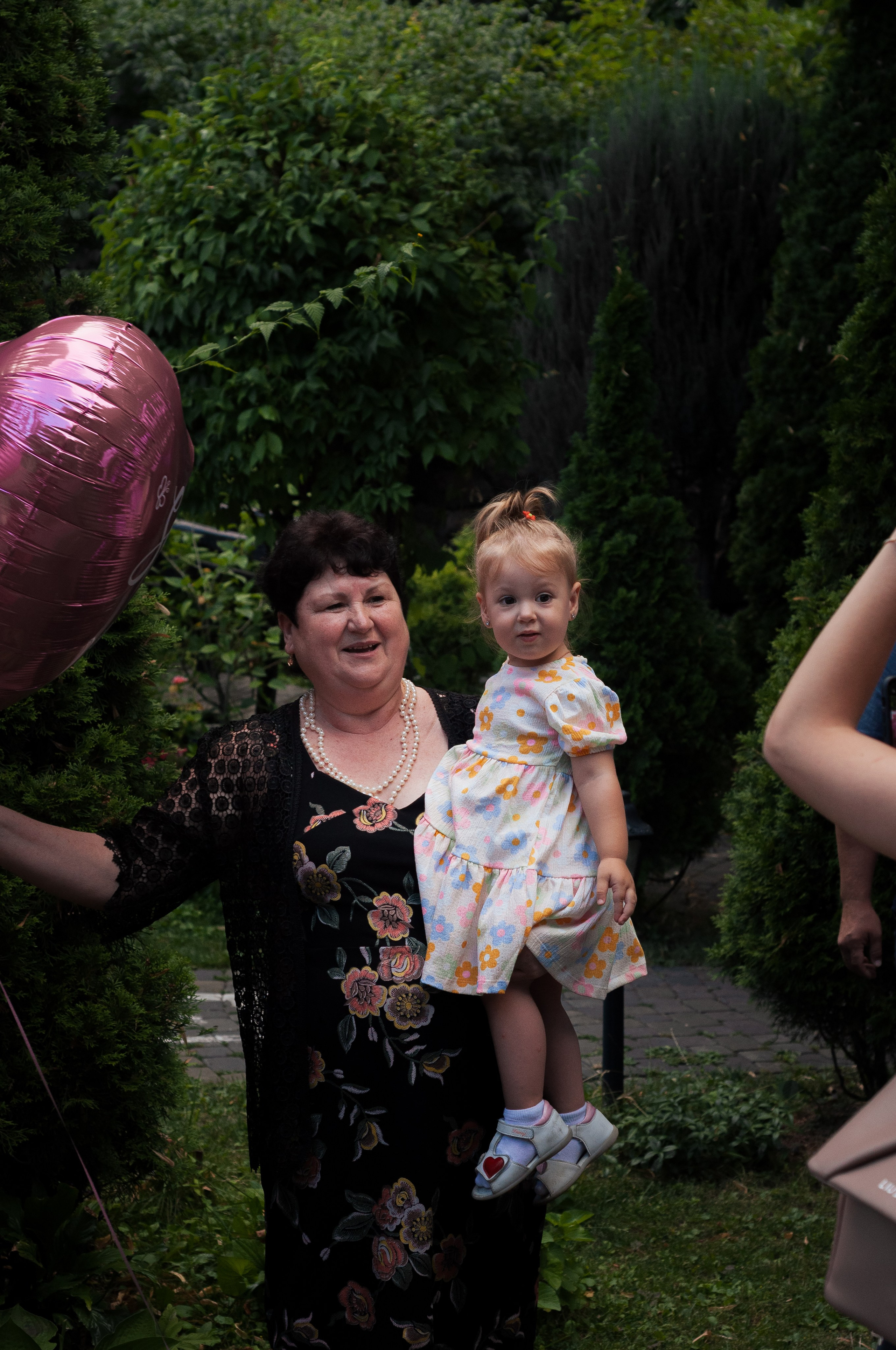 Sothie Baptize. Дизайнер и Фотограф в Кишинёве Бусуйок Станислав