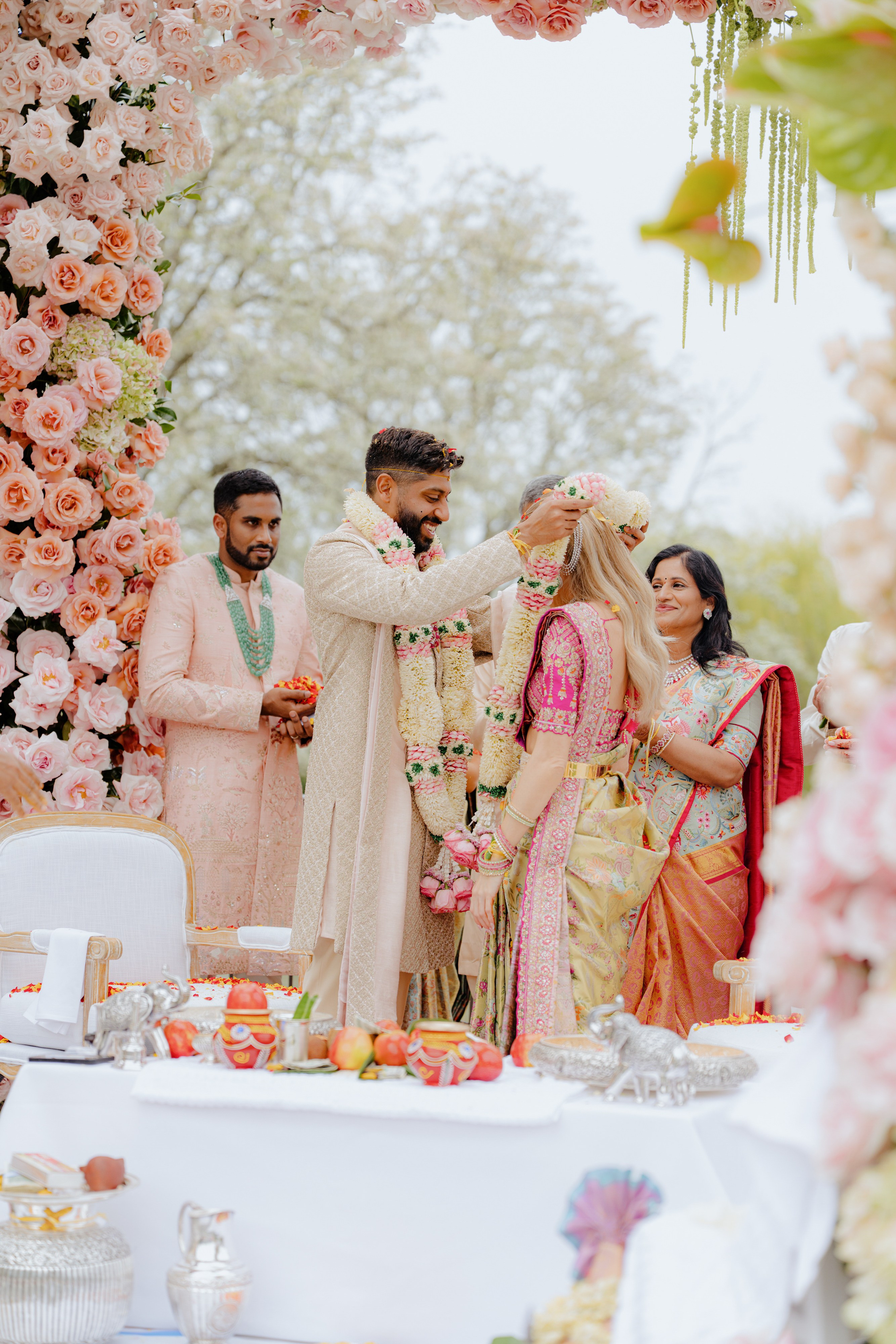Luxury Indian Wedding Photography Gallery | New York & New Jersey & Florida | Vova Chi. Wedding photographer and videographer New York | New Jersey