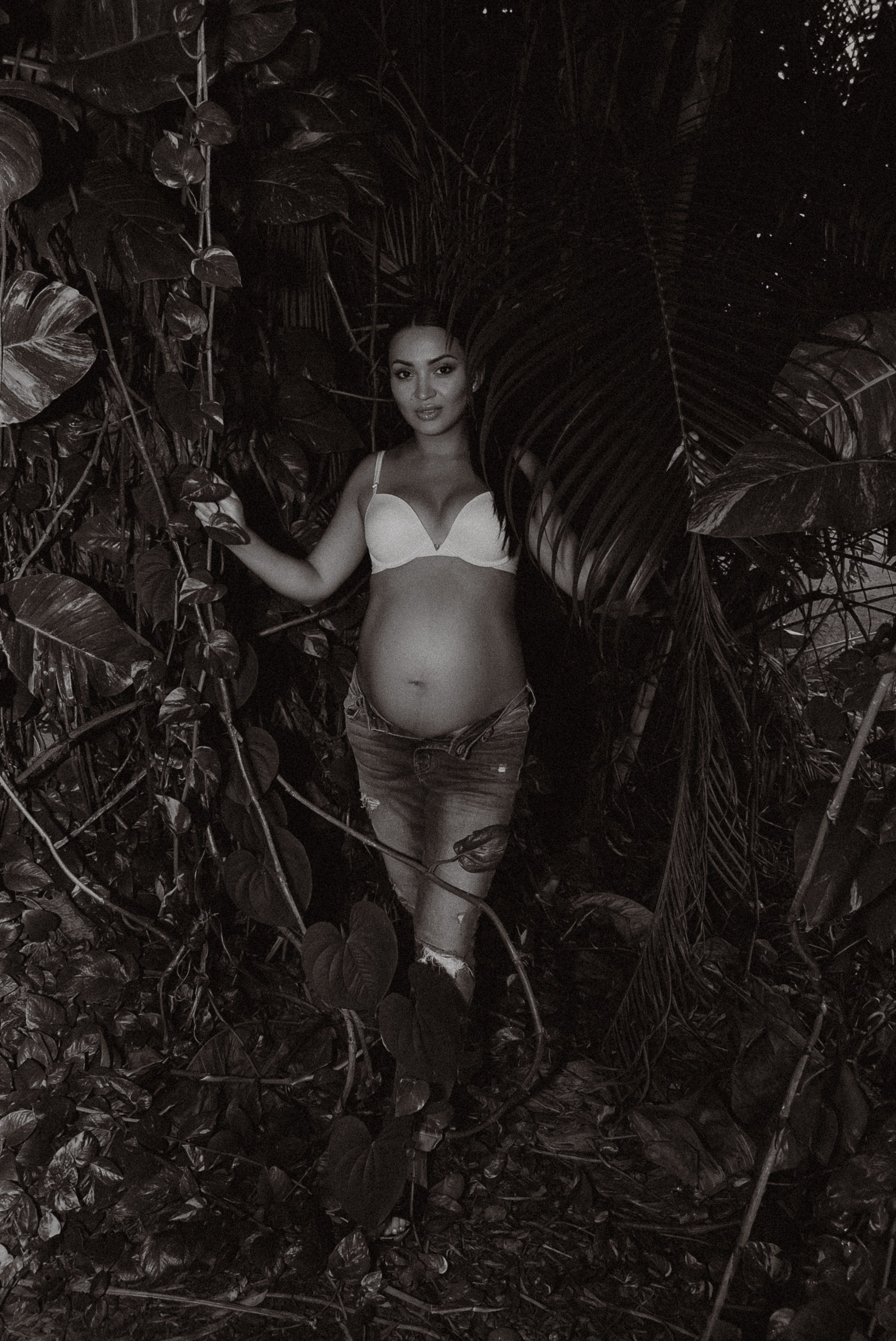 T | inner space. Portrait and Lifestyle Photographer in Miami | Anna Isaak