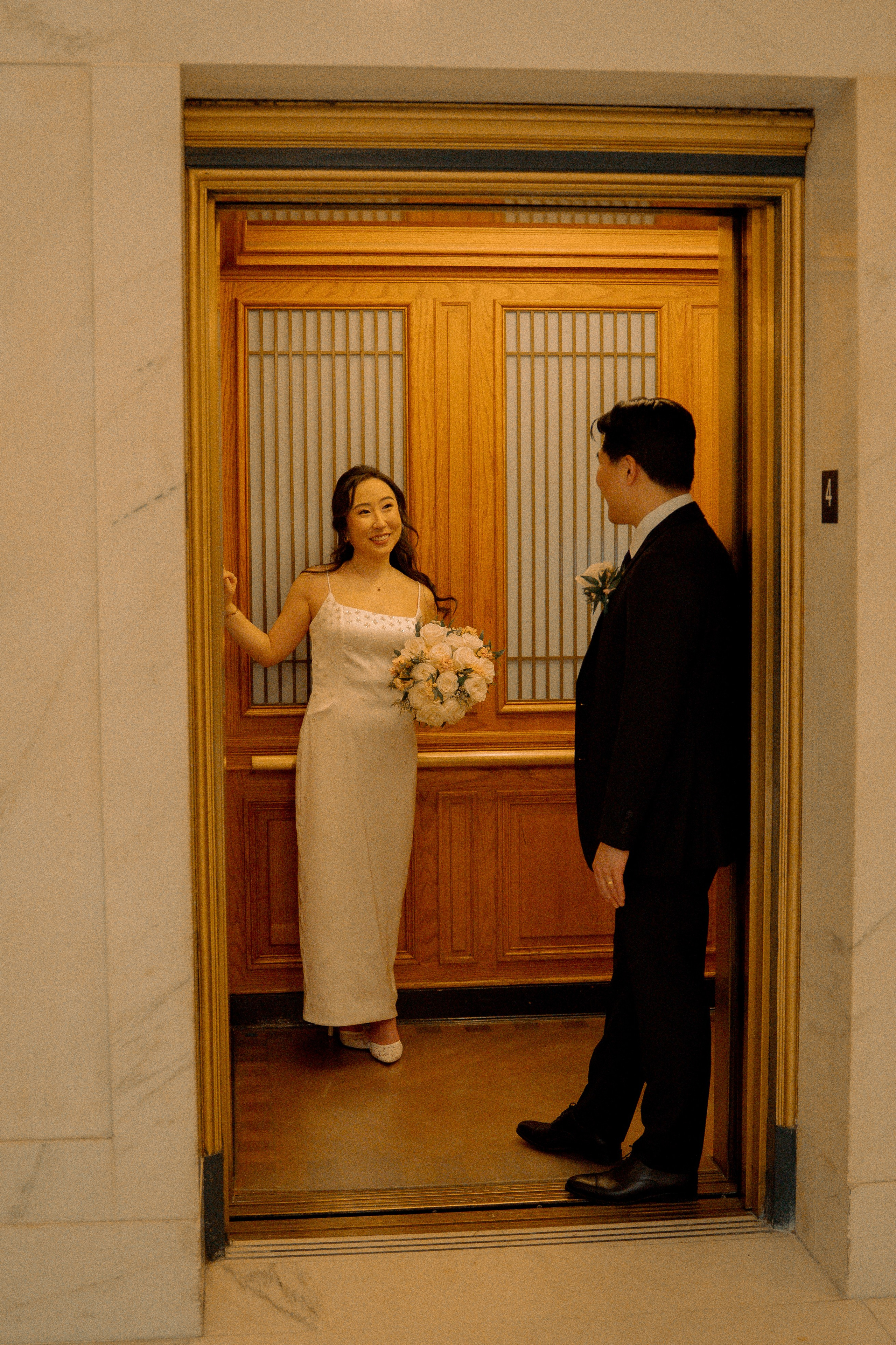 Elopement | City Hall. Sacramento & Bay Area Candid Photographer | photography_of.nadia