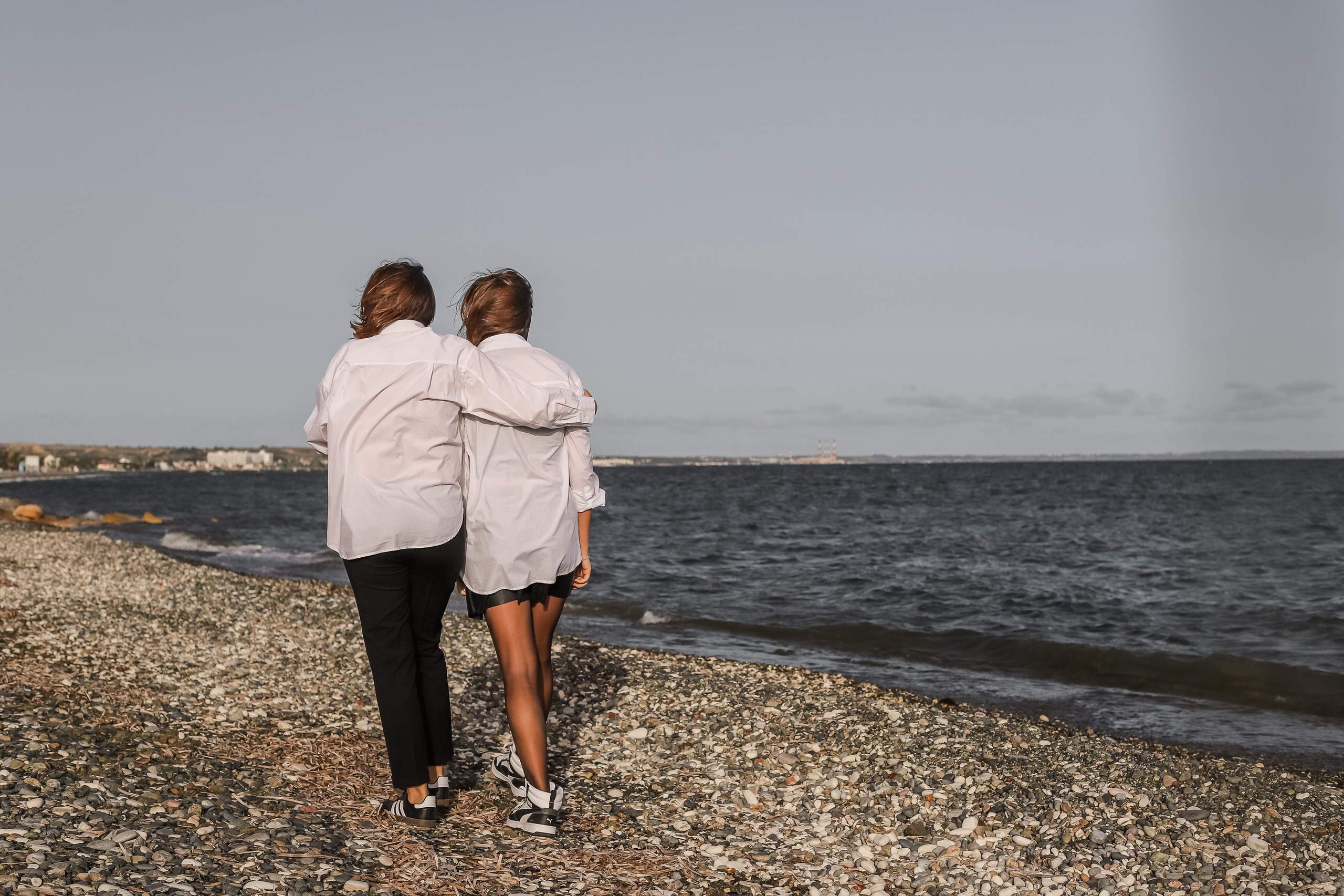 Три поколения. Cyprus Wedding & Family Photographer. Capturing cherished moments across the island: Larnaca, Limassol, Ayia Napa, Protaras, Paphos, Nicosia