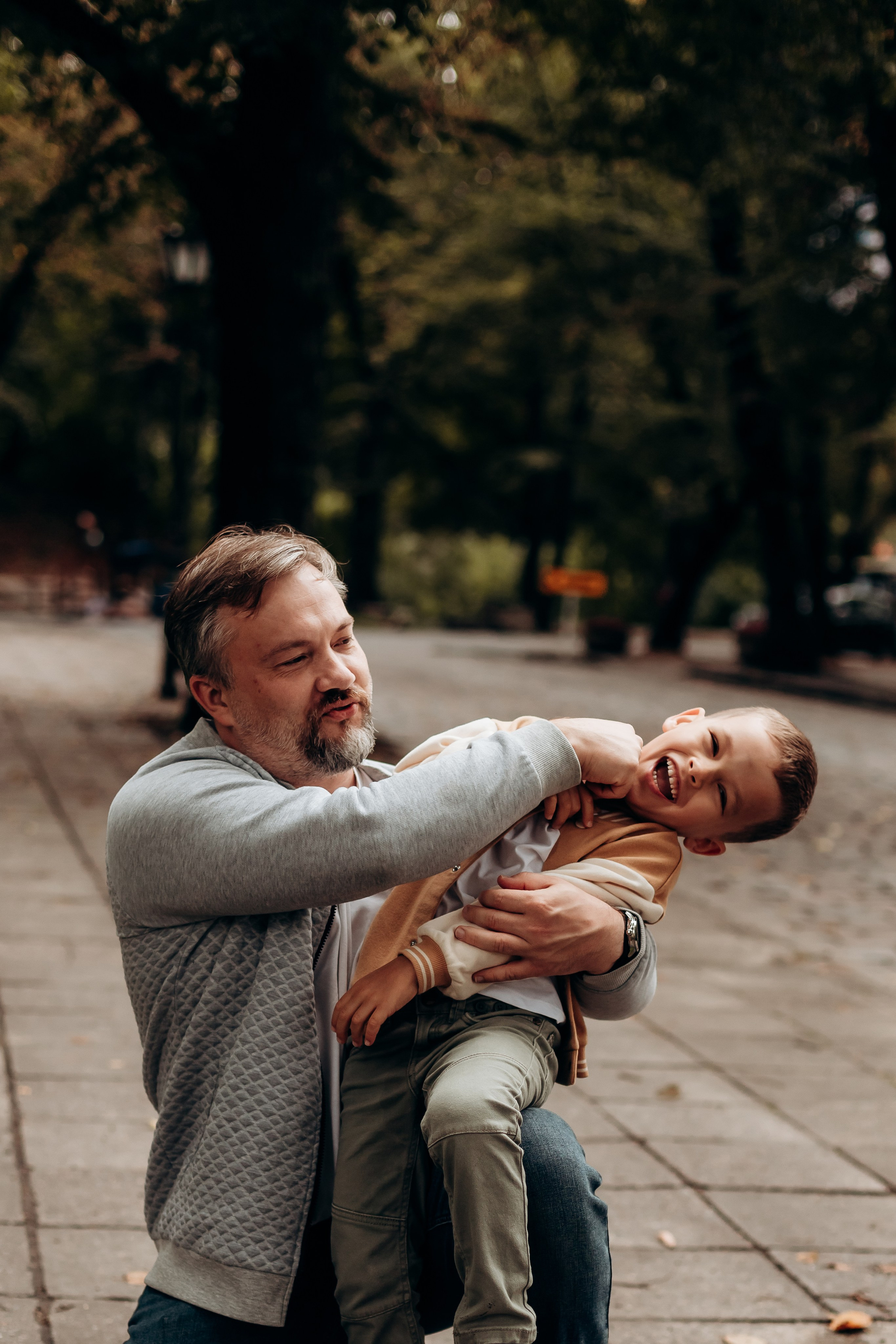 Марина, Паша и Мартин. Главная