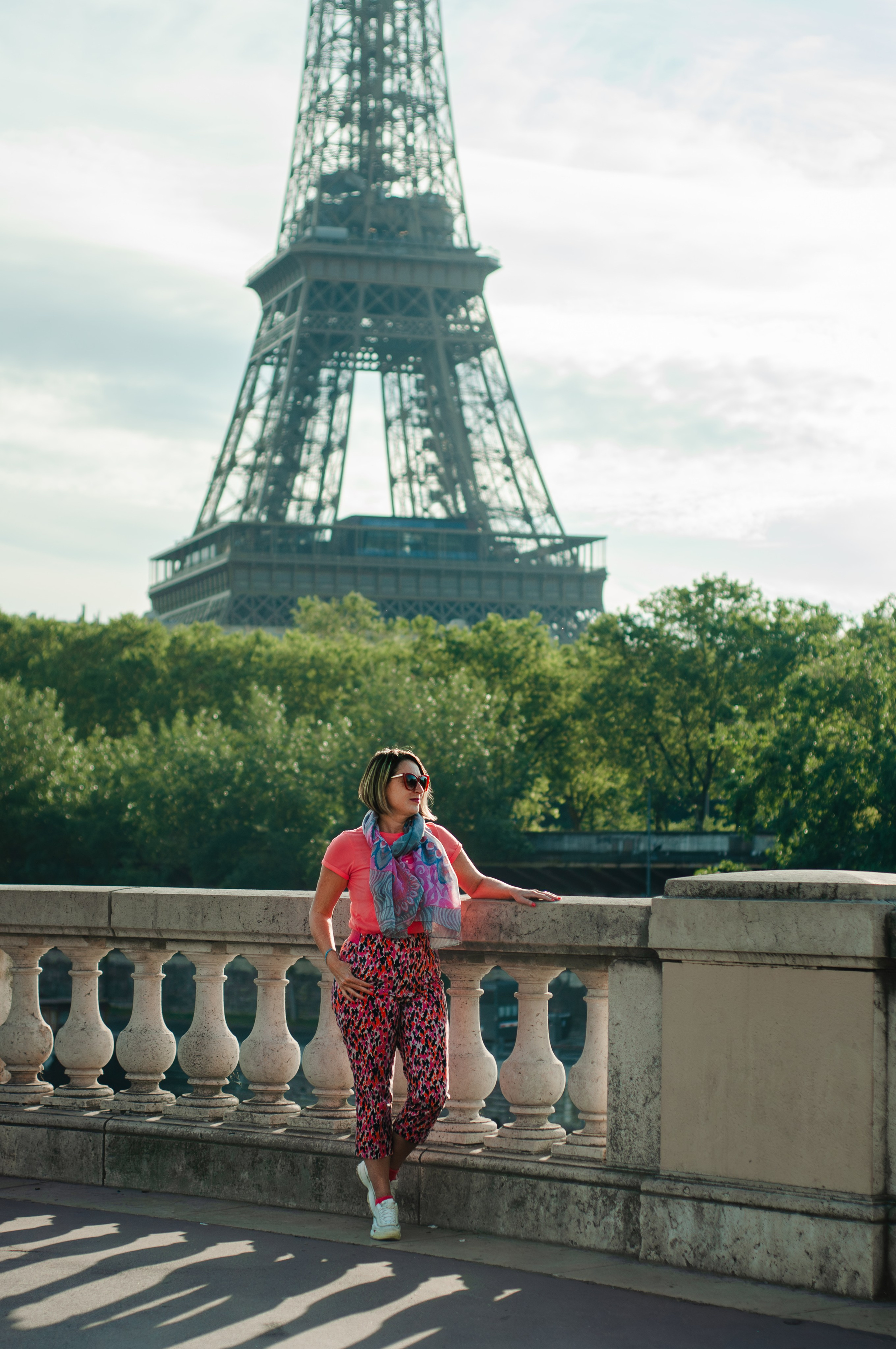 Фотосессия подруг на мосту Бир-Акейм. Фотограф в Париже Полина Осипова