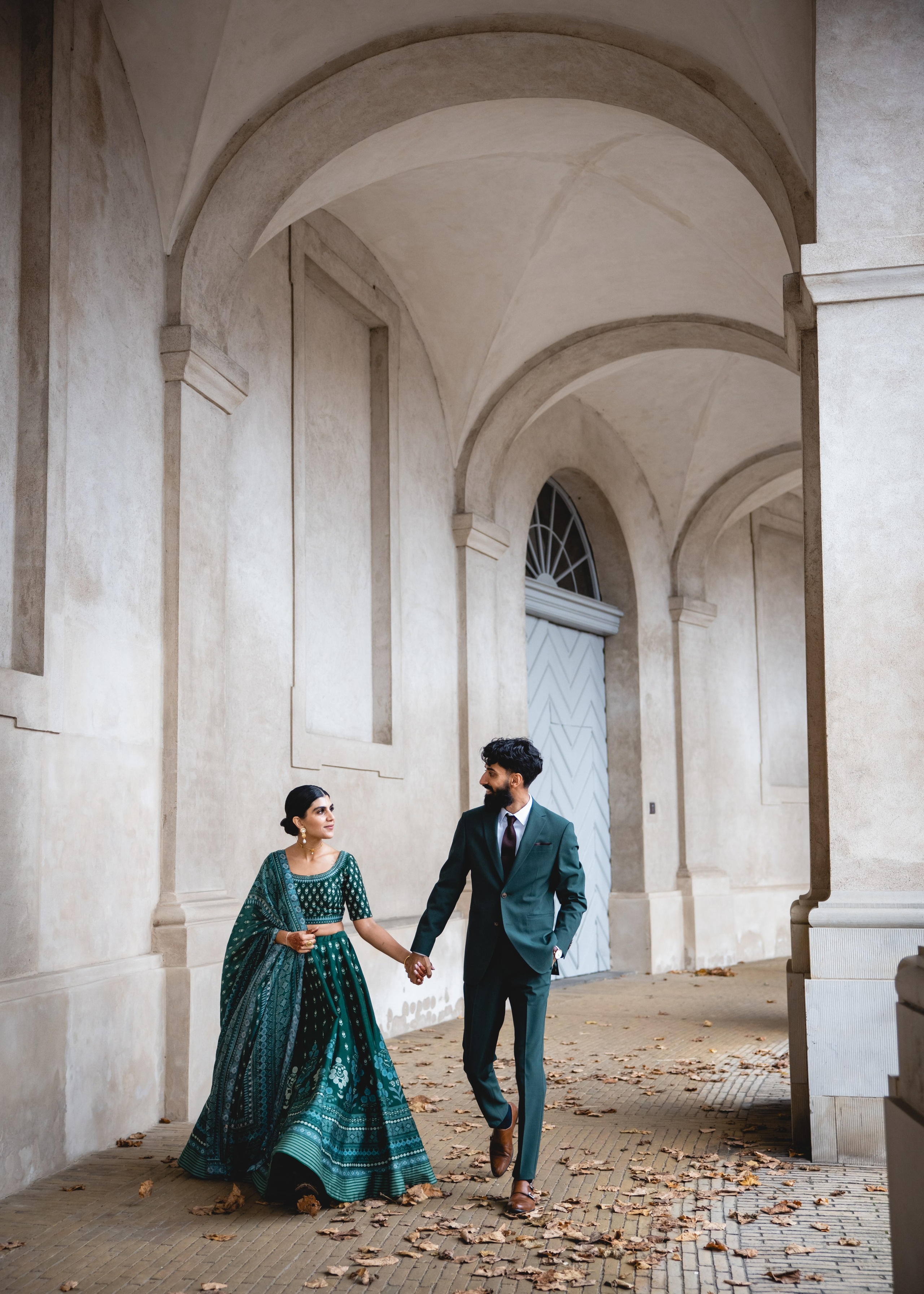 Indian style. Professional wedding photographer in Copenhagen, Denmark — Julia Byron