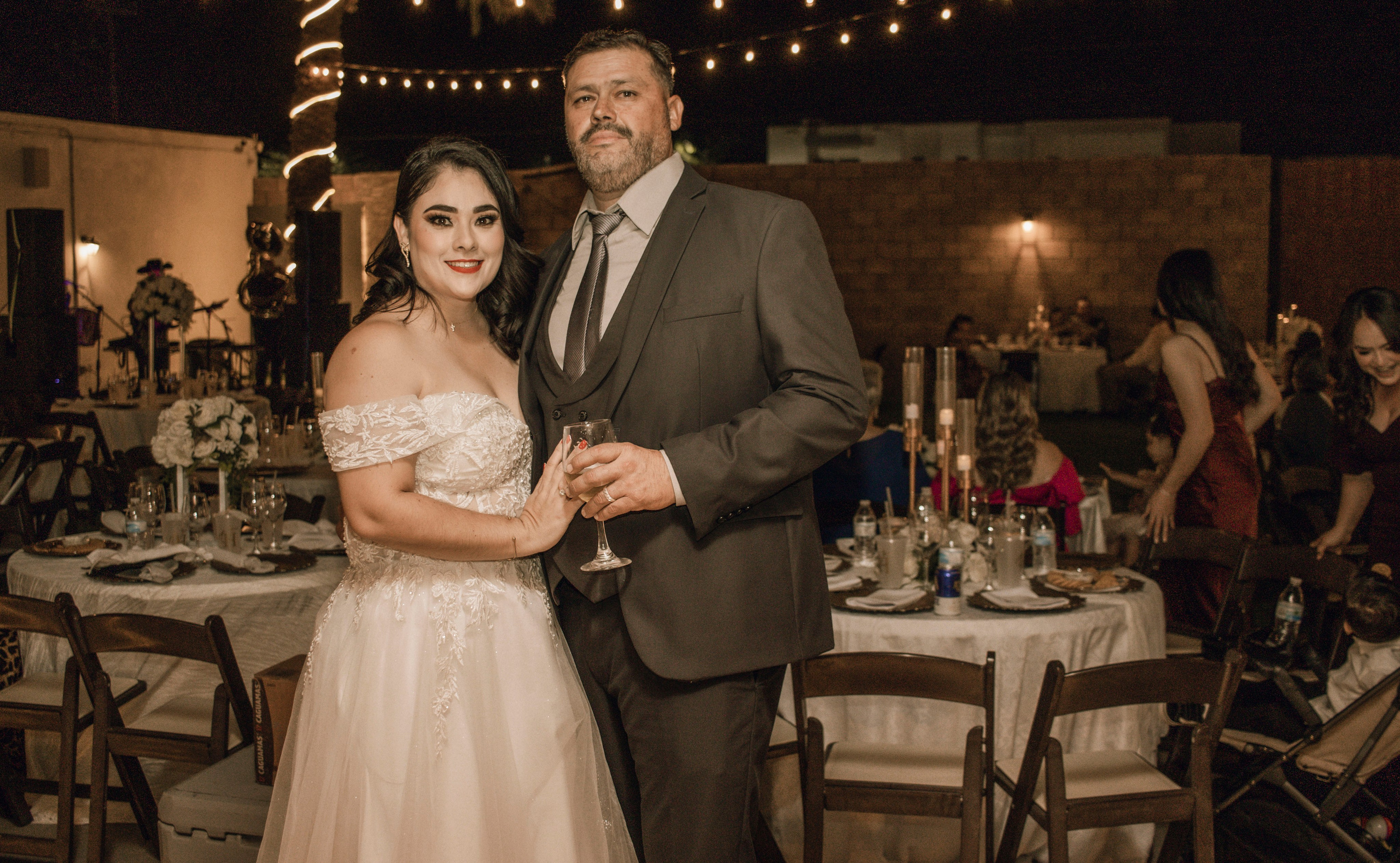 VIRIDIANA Y HUMBERTO. Principal