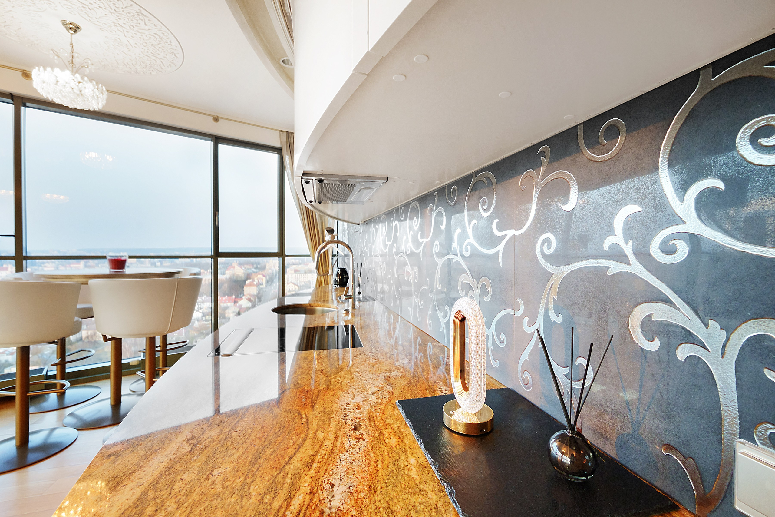 Savanoriu g. 1. Elina Sapiega fotografė Vilniuje