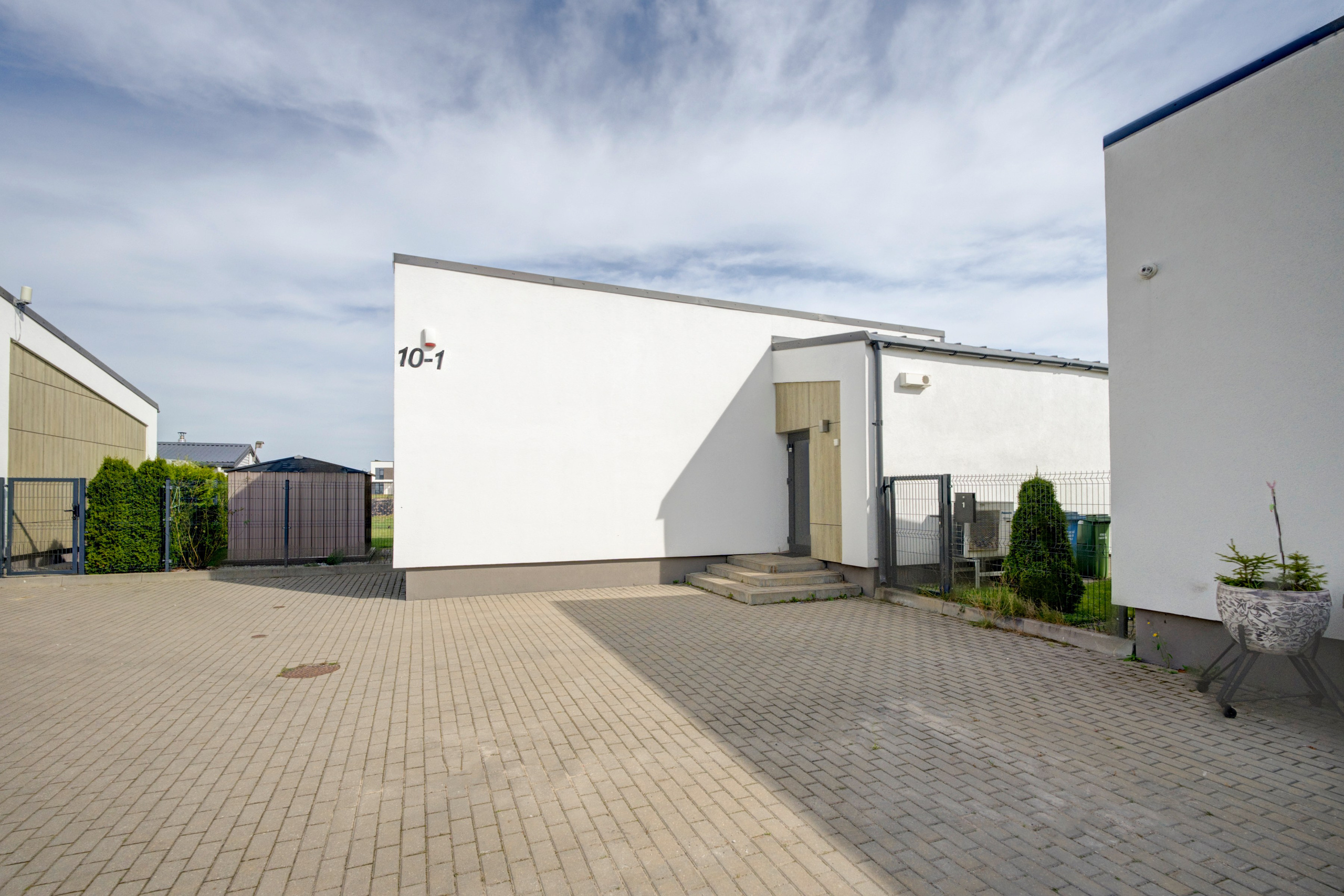 Kalvių 2-oji, Pikutiškės. Namas. Elina Sapiega fotografė Vilniuje