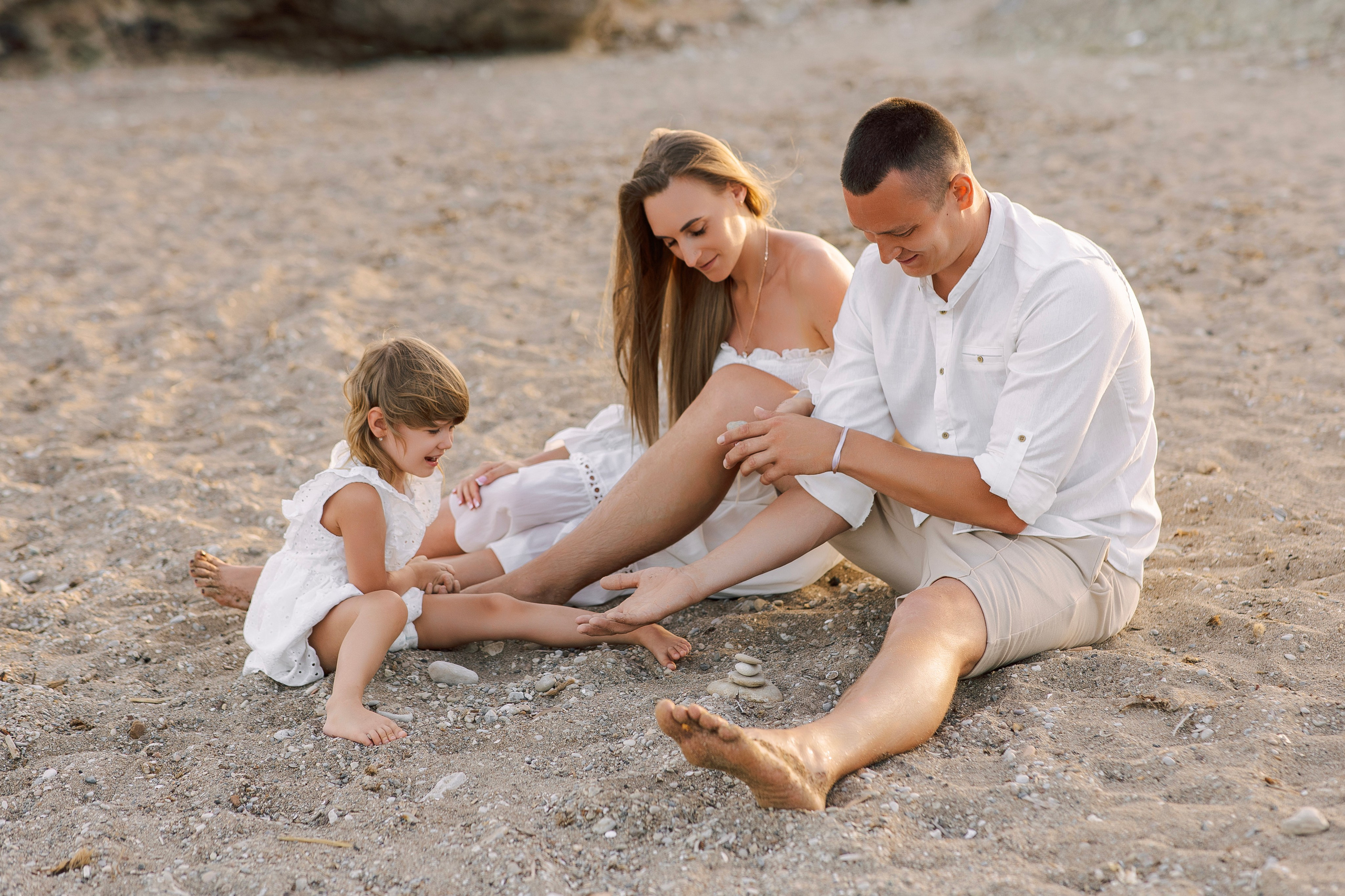 .Семейная фотосессия на пляже в Сиде на закате. Фотограф в Алании в Турции, Аланья, Сиде, Белек, Анталия, Кемер, Конаклы, Окурджалар. Фотосъемки в Алании. Фотосессия в Алания.Алсу Девели
