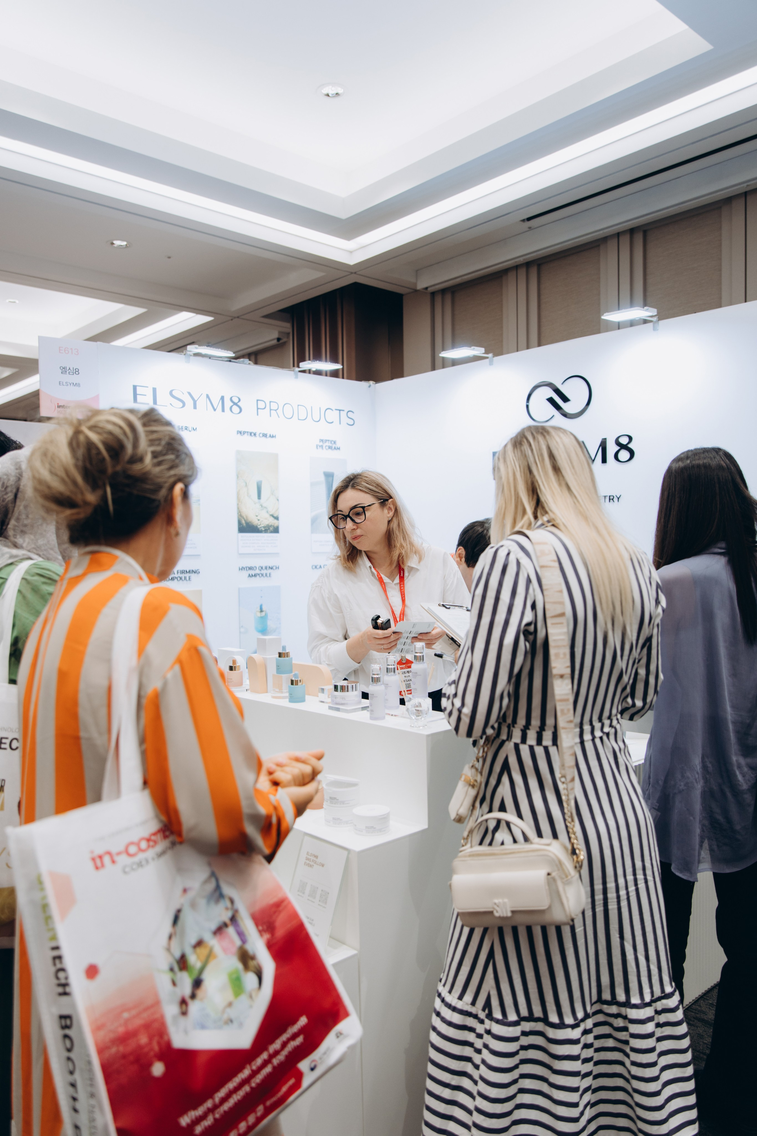 Inter charm Korea 2024 (ELSYM8). Portrait photographer in South Korea Olga Lian