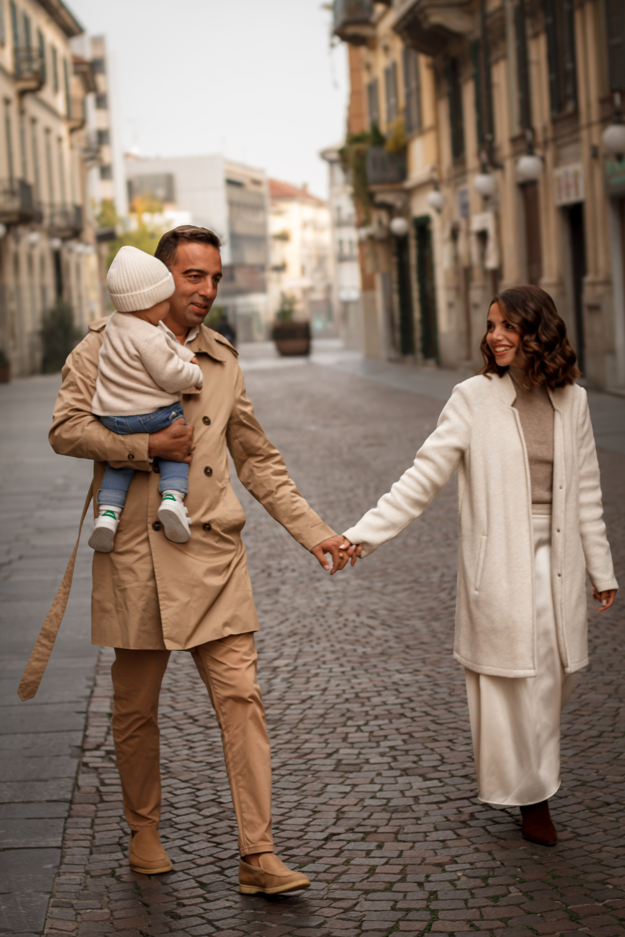 Famiglie. Fotografa a Legnano e Novara — famiglie, coppie, ritratti, Love Story, passeggiate fotografiche e servizi a Milano per turisti