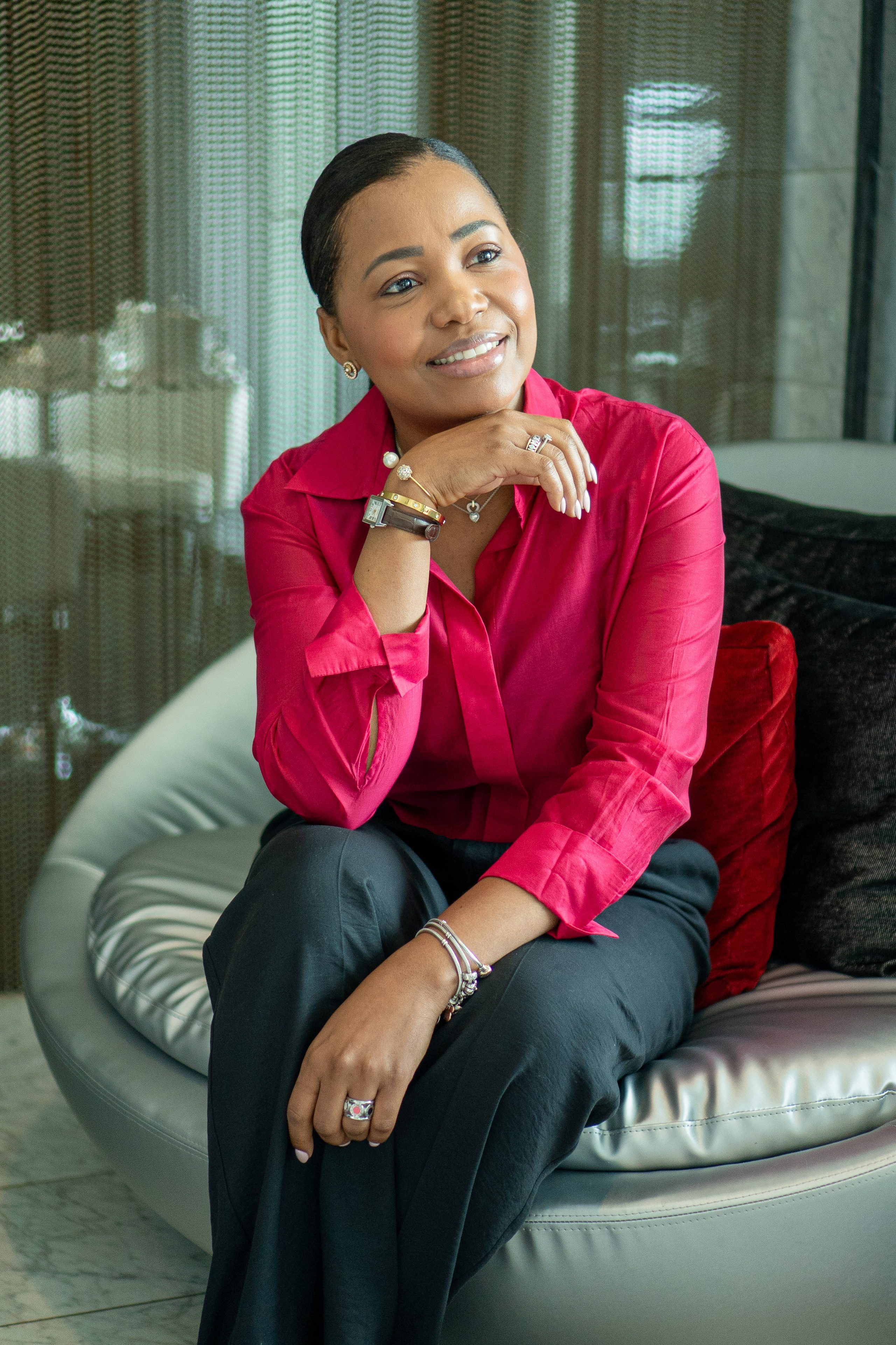 Raquel Ribeiro. Frames by Giovani Braga