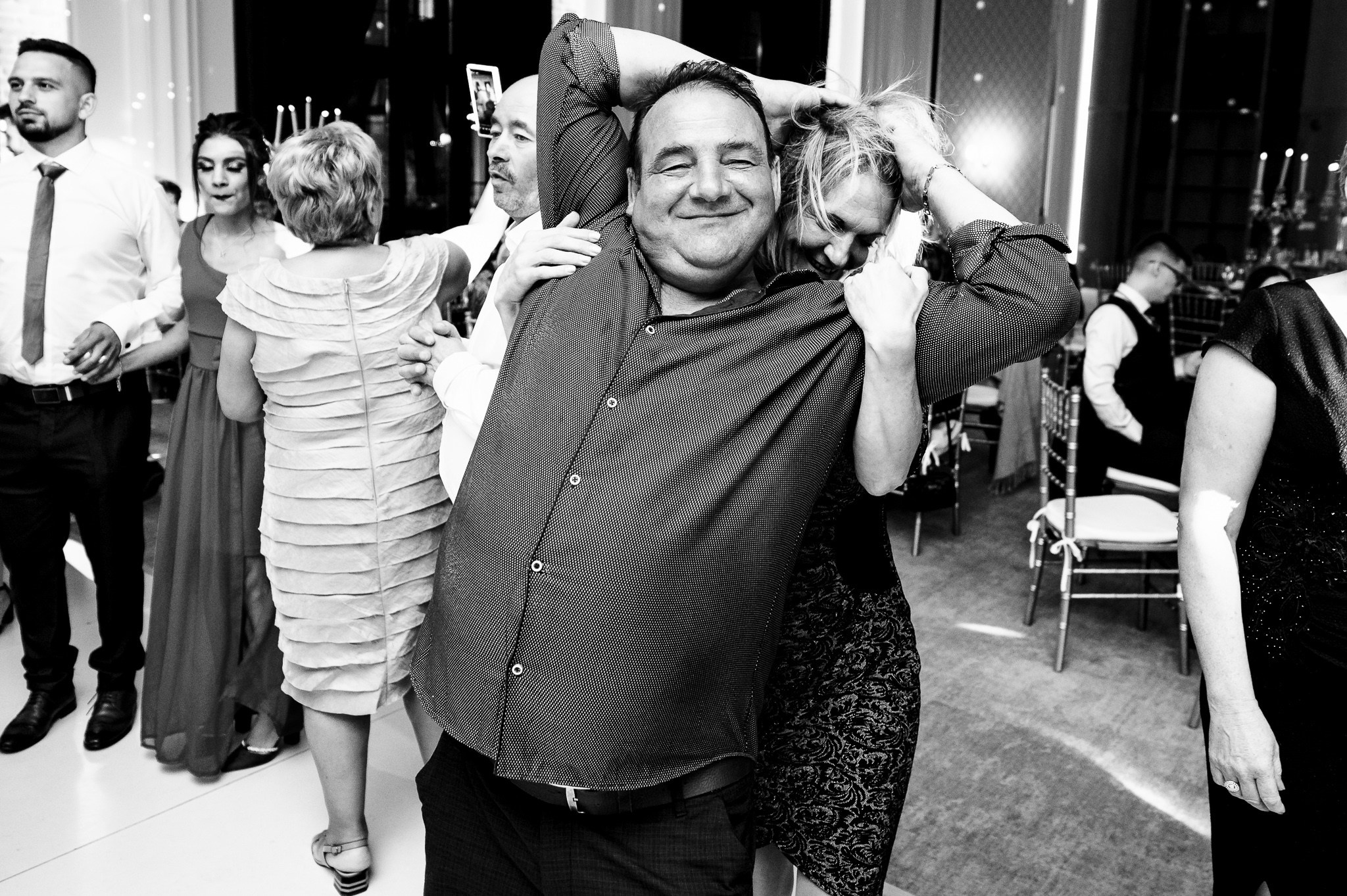 Corina & Paul. Mugurel Olteanu Fotograf