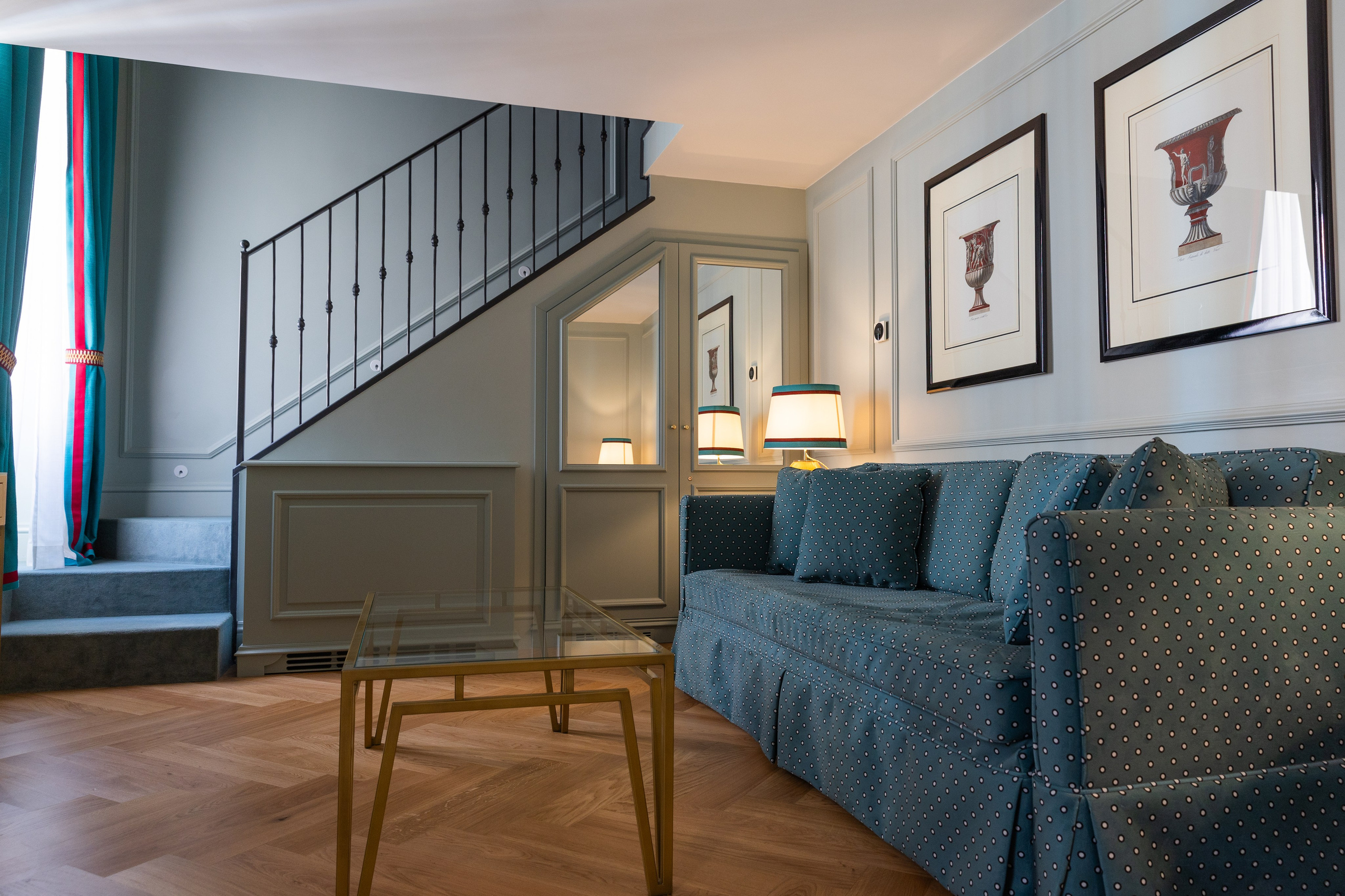 PALAZZO RIPETTA. Elizaveta Razumova: Cinematic Photography for Love, Weddings, Portraits & Brands