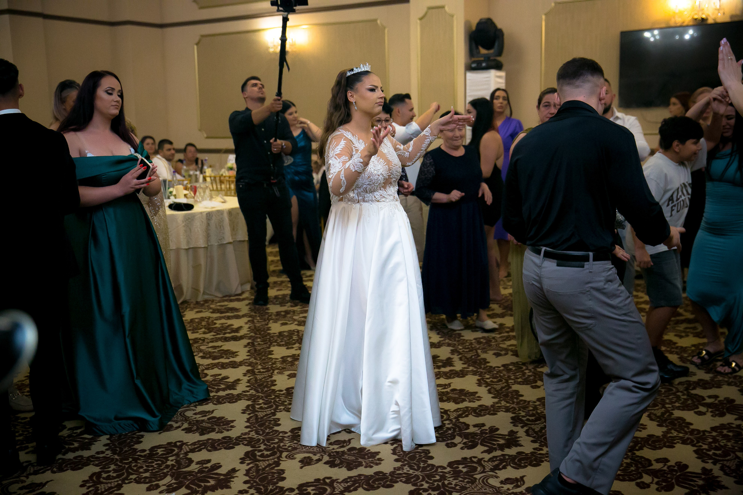 Ioana & Mihai 💙 Nuntă. DP Events — echipă foto-video din București, capturăm emoții și transformăm momentele în amintiri autentice