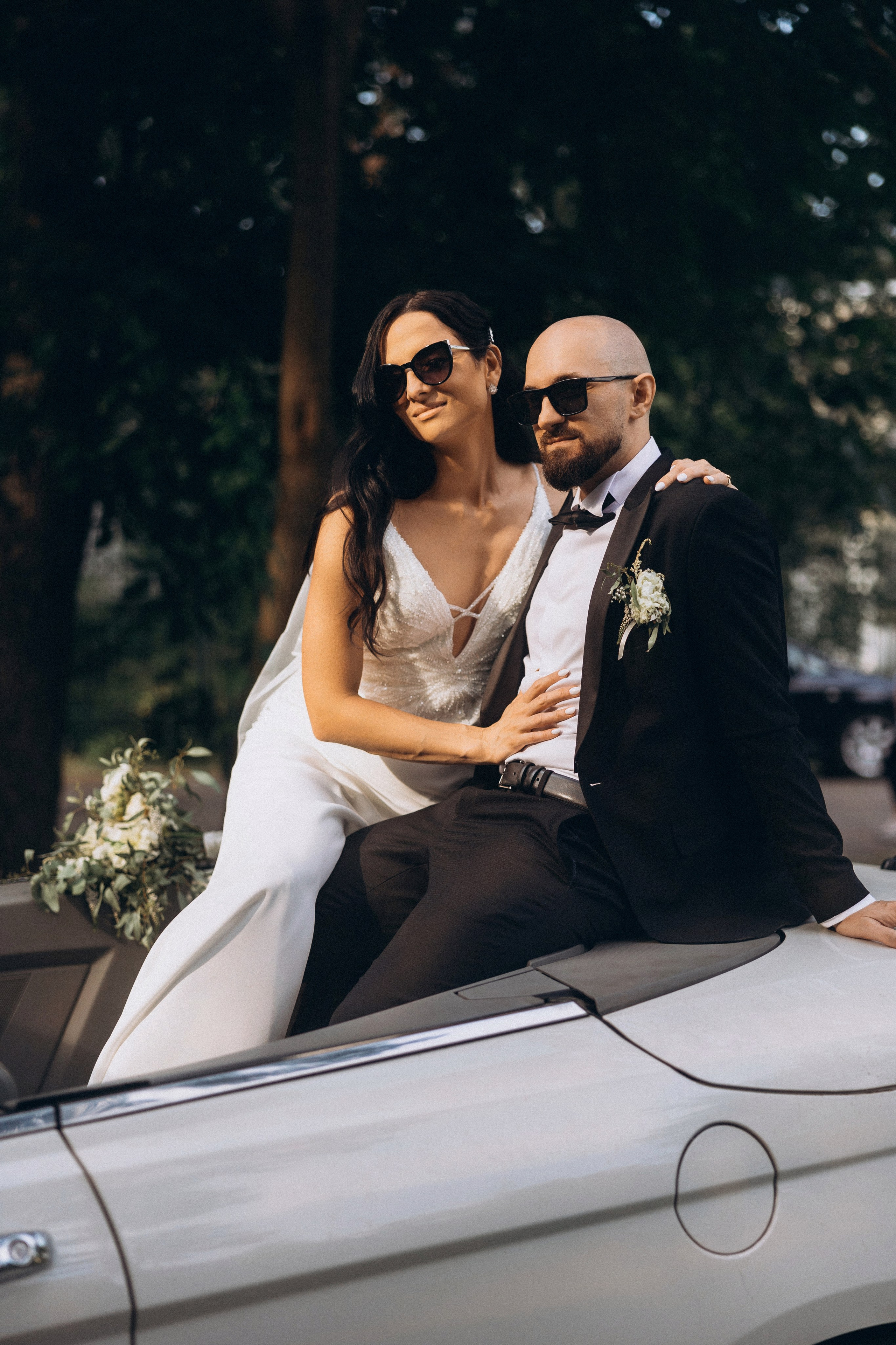 Claudia & Octavian. Wedding Photographer, based in Iasi, Romania, but will travel all over the globe to make sure you look amazing in all your wedding photos