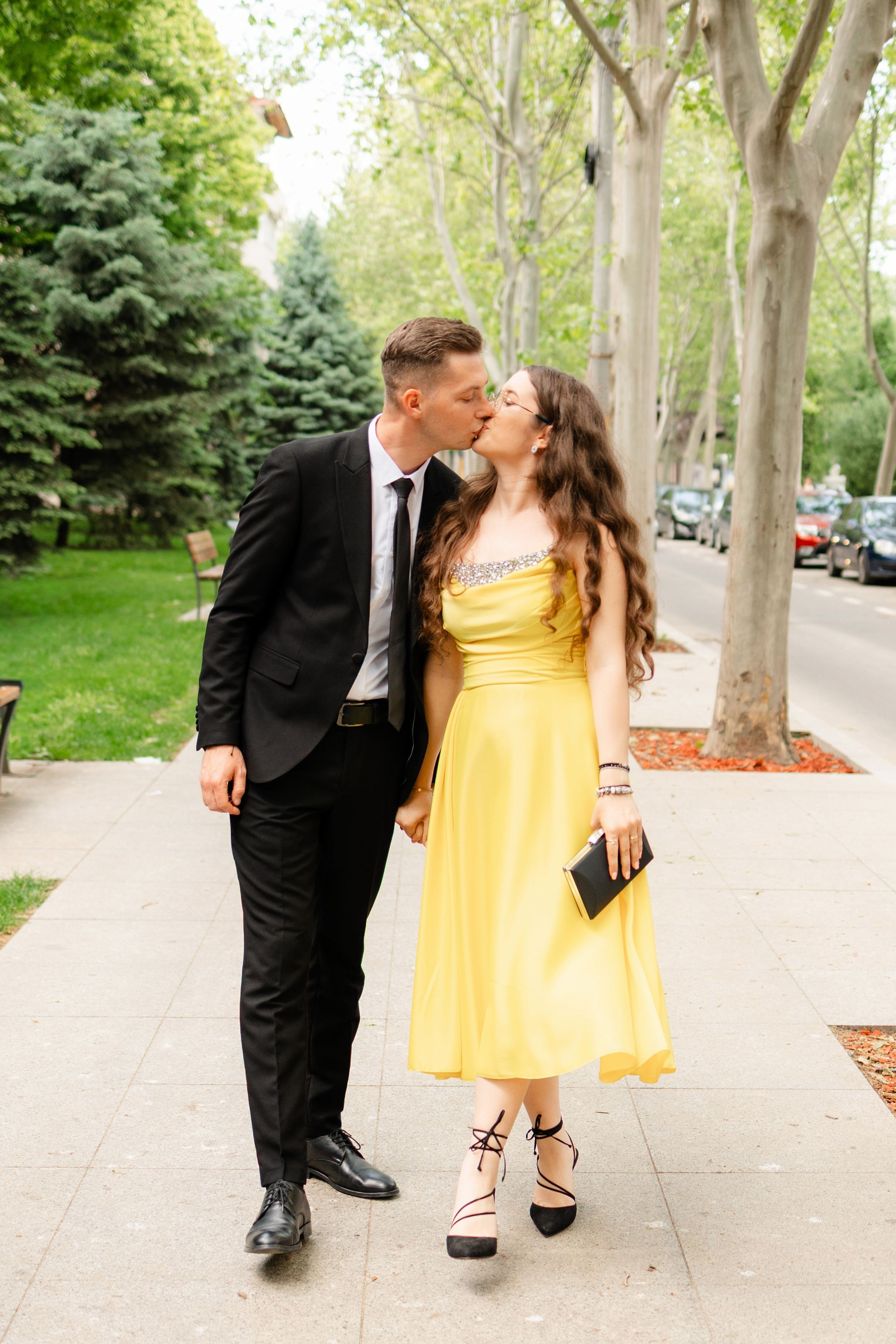 Olivia & Alex. Wedding Photographer, based in Iasi, Romania, but will travel all over the globe to make sure you look amazing in all your wedding photos