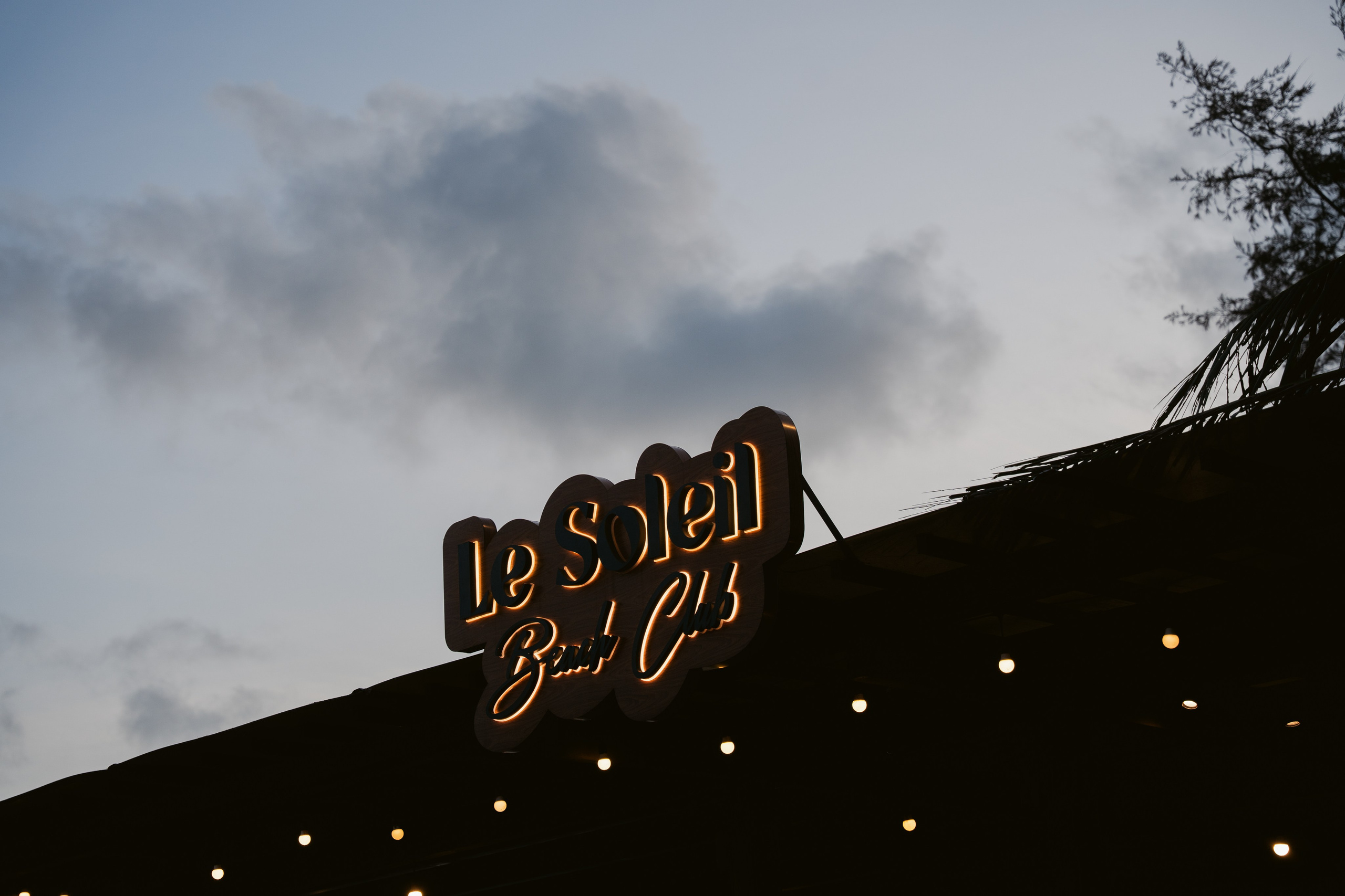 Tu + Trang | Photojournalism. BenColor Studio