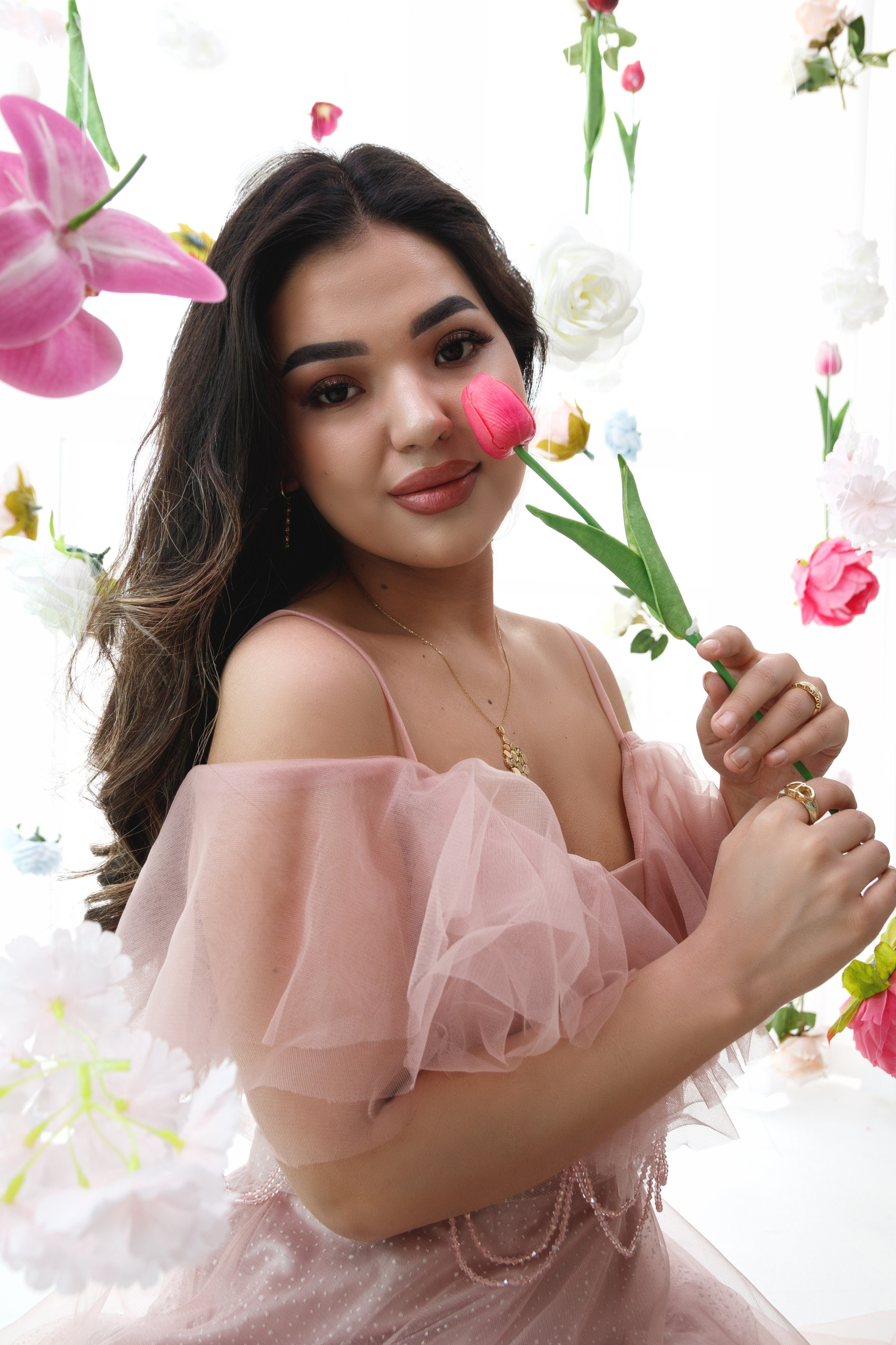 Весеннее настроение. Портретный фотограф Нигинахон Исматуллаева в Ташкенте